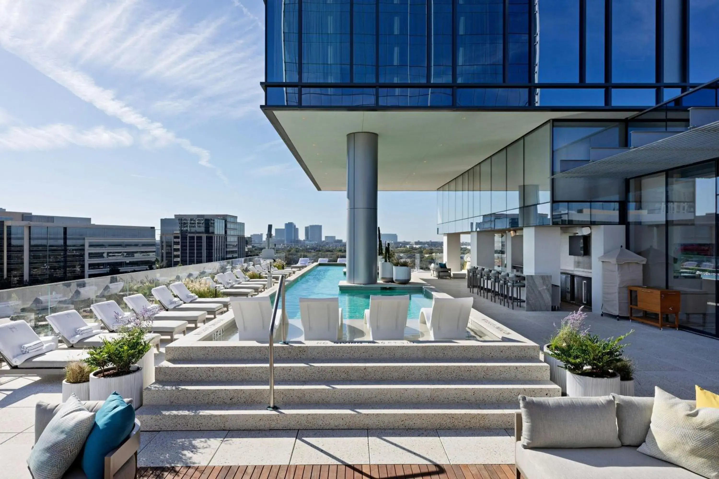 Swimming pool in HALL Park Hotel, Autograph Collection Swimming pool in HALL Park Hotel, Autograph Collection