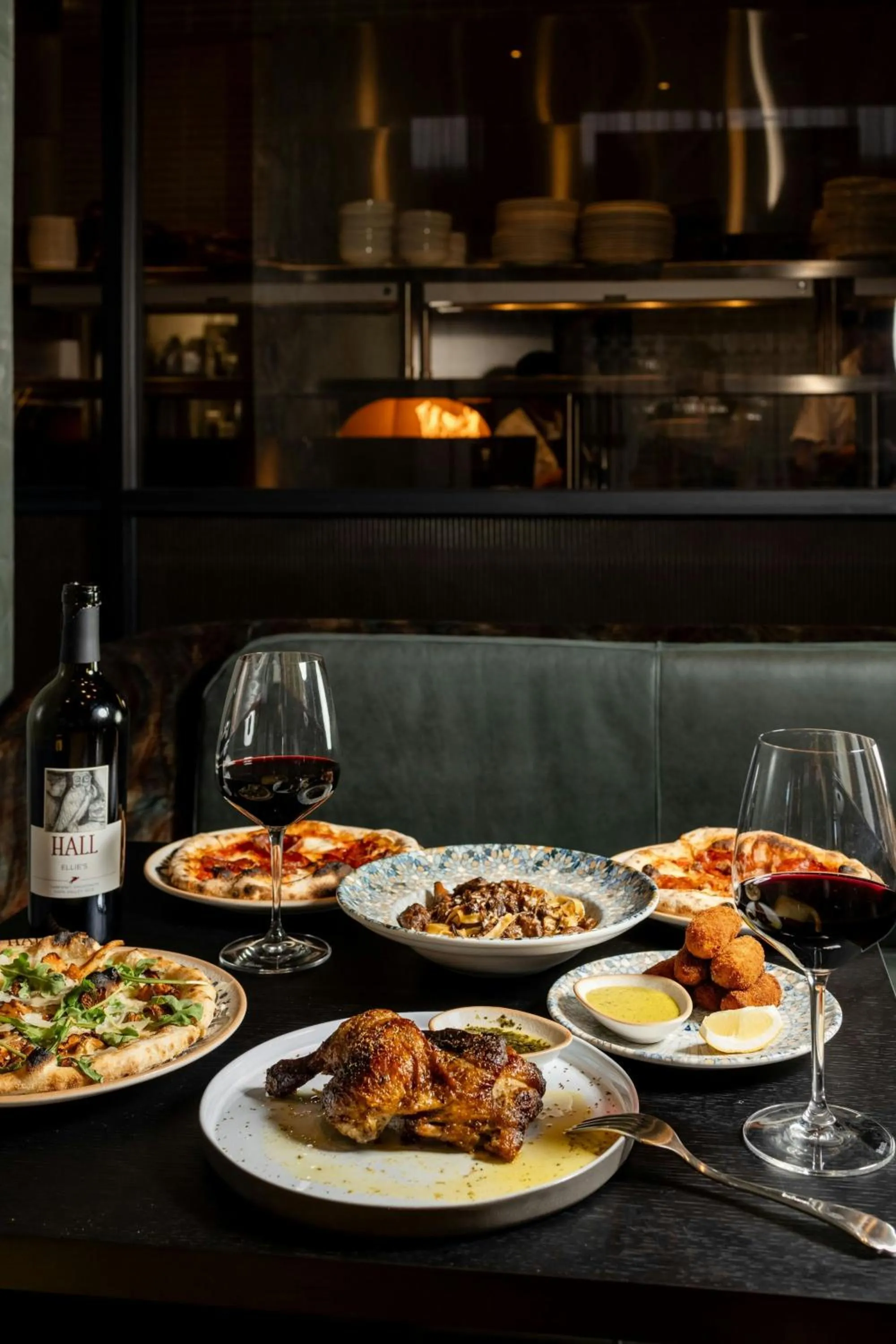 Kitchen or kitchenette in HALL Park Hotel, Autograph Collection