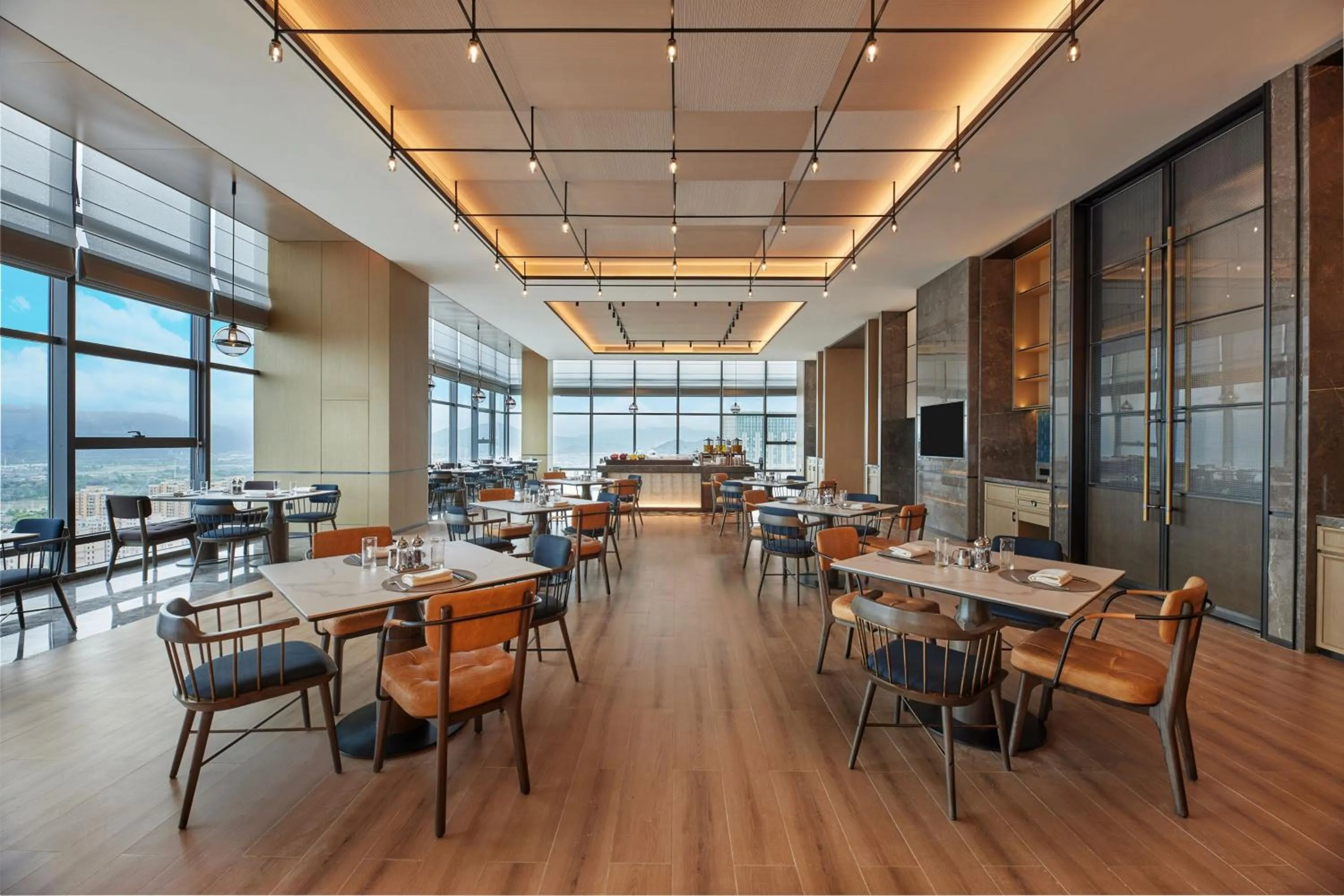 Restaurant/places to eat in Four Points by Sheraton Linhai
