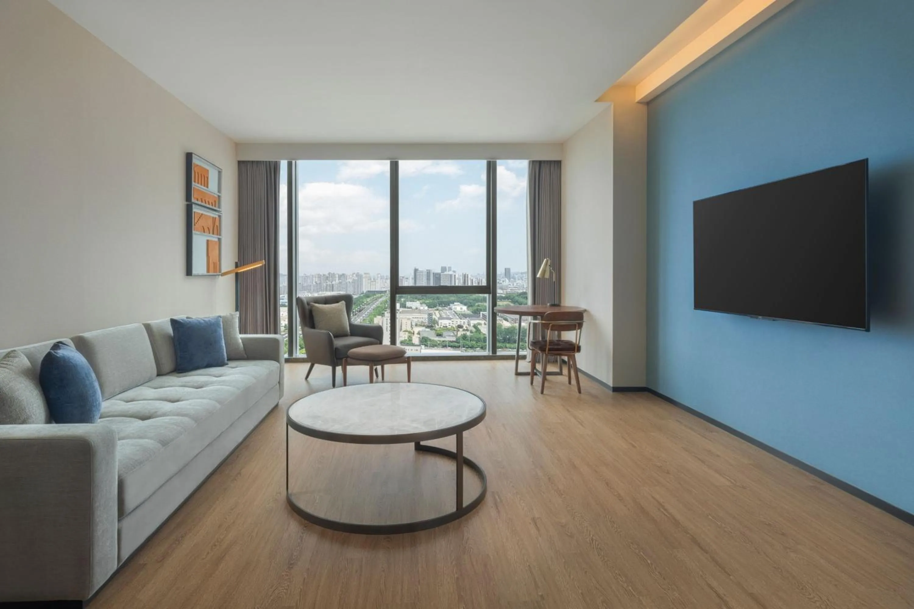 Bedroom in Four Points by Sheraton Yantai