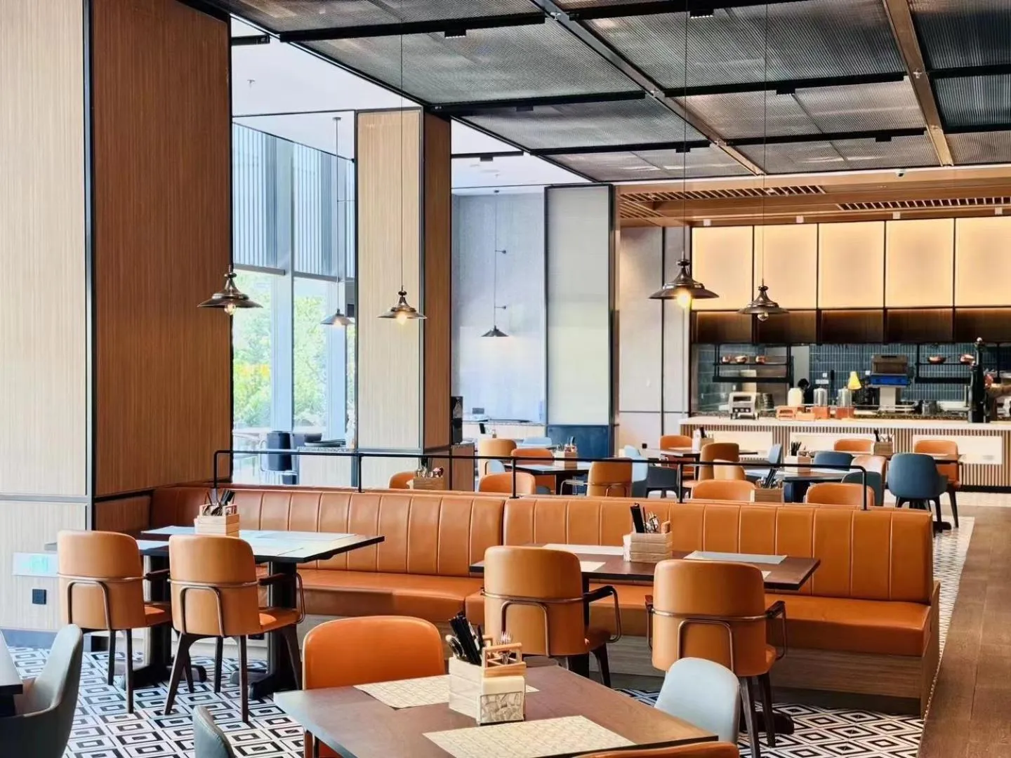 Restaurant/places to eat in Four Points by Sheraton Yantai