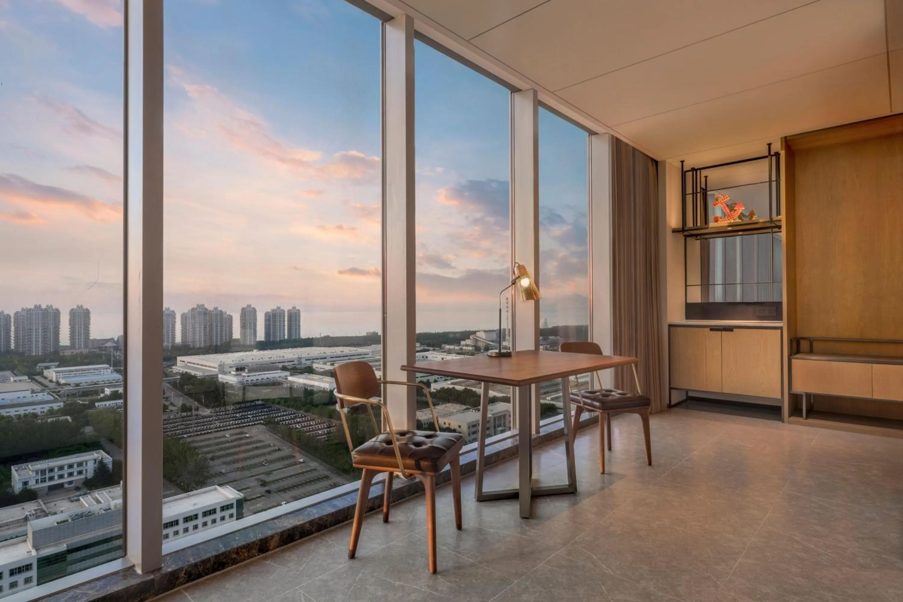 Photo of the whole room in Four Points by Sheraton Yantai