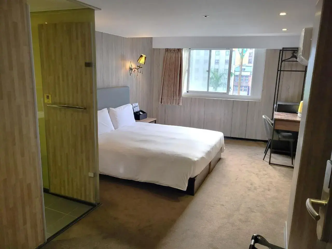 Bed in Airline Inn Ximen Bed in Airline Inn Ximen