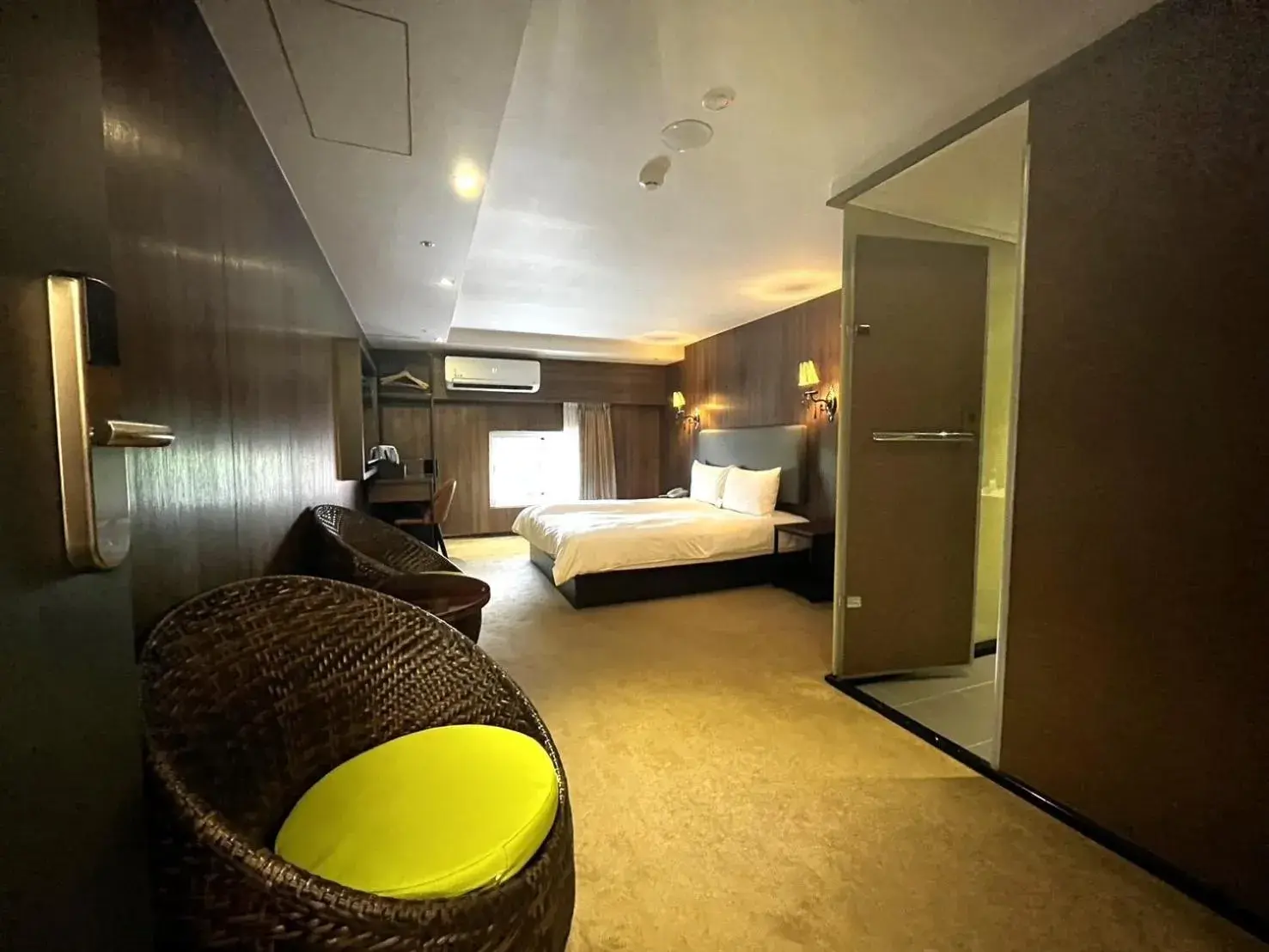 Bed in Airline Inn Ximen Bed in Airline Inn Ximen