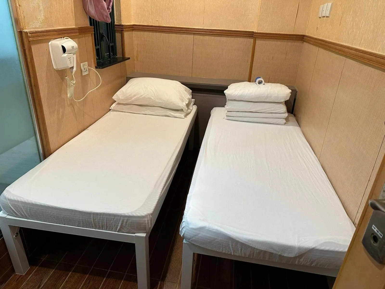 Bed in 3D Inn Hong Kong - Dragon