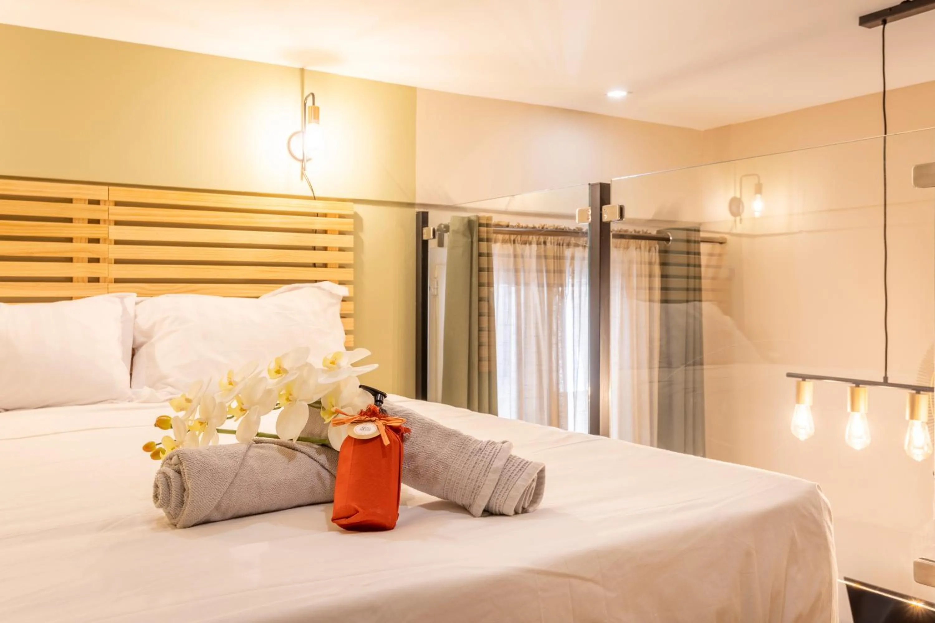 Bed in ADIRA Marseille Montgrand 2 étoiles