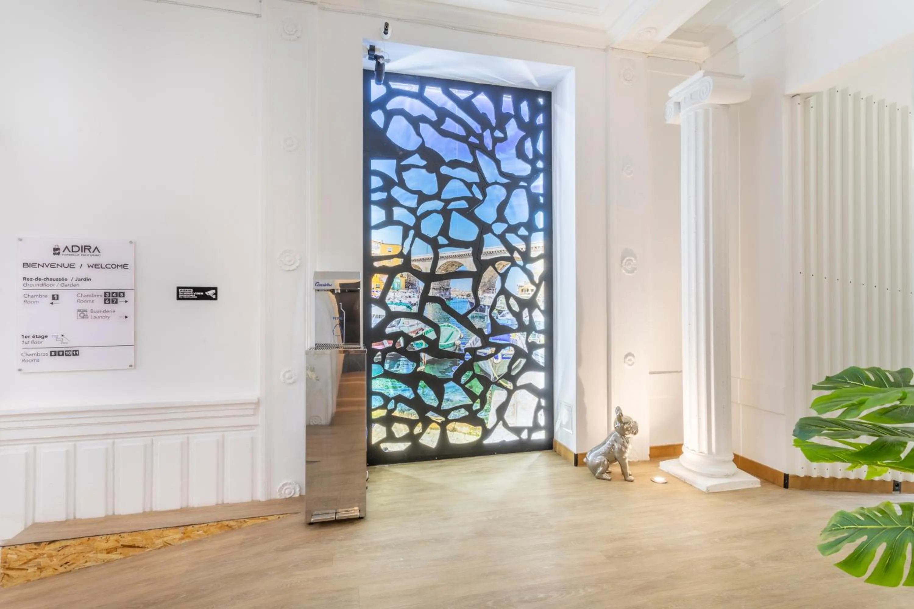 Property building in ADIRA Marseille Montgrand 2 étoiles