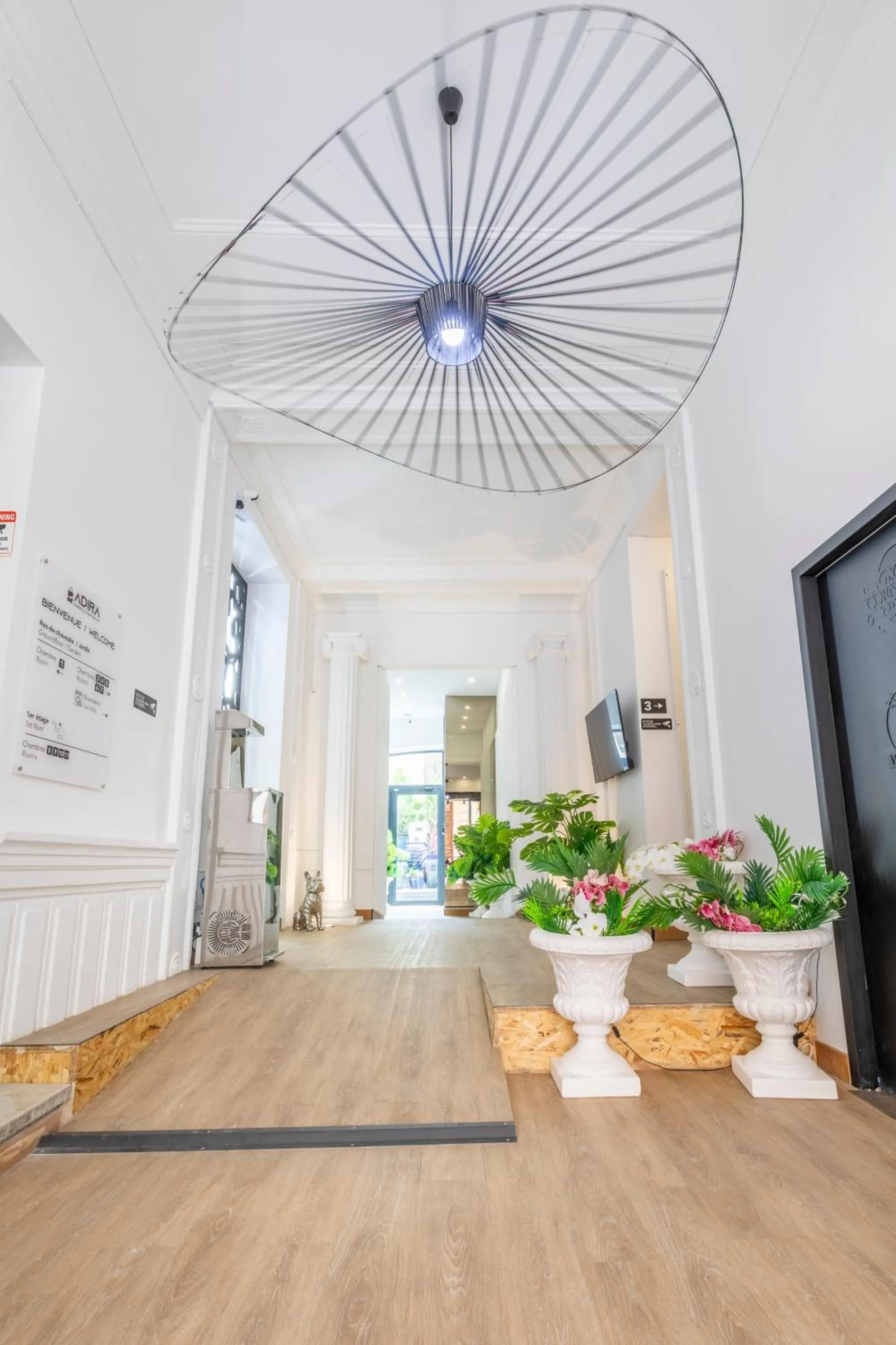 Property building in ADIRA Marseille Montgrand 2 étoiles