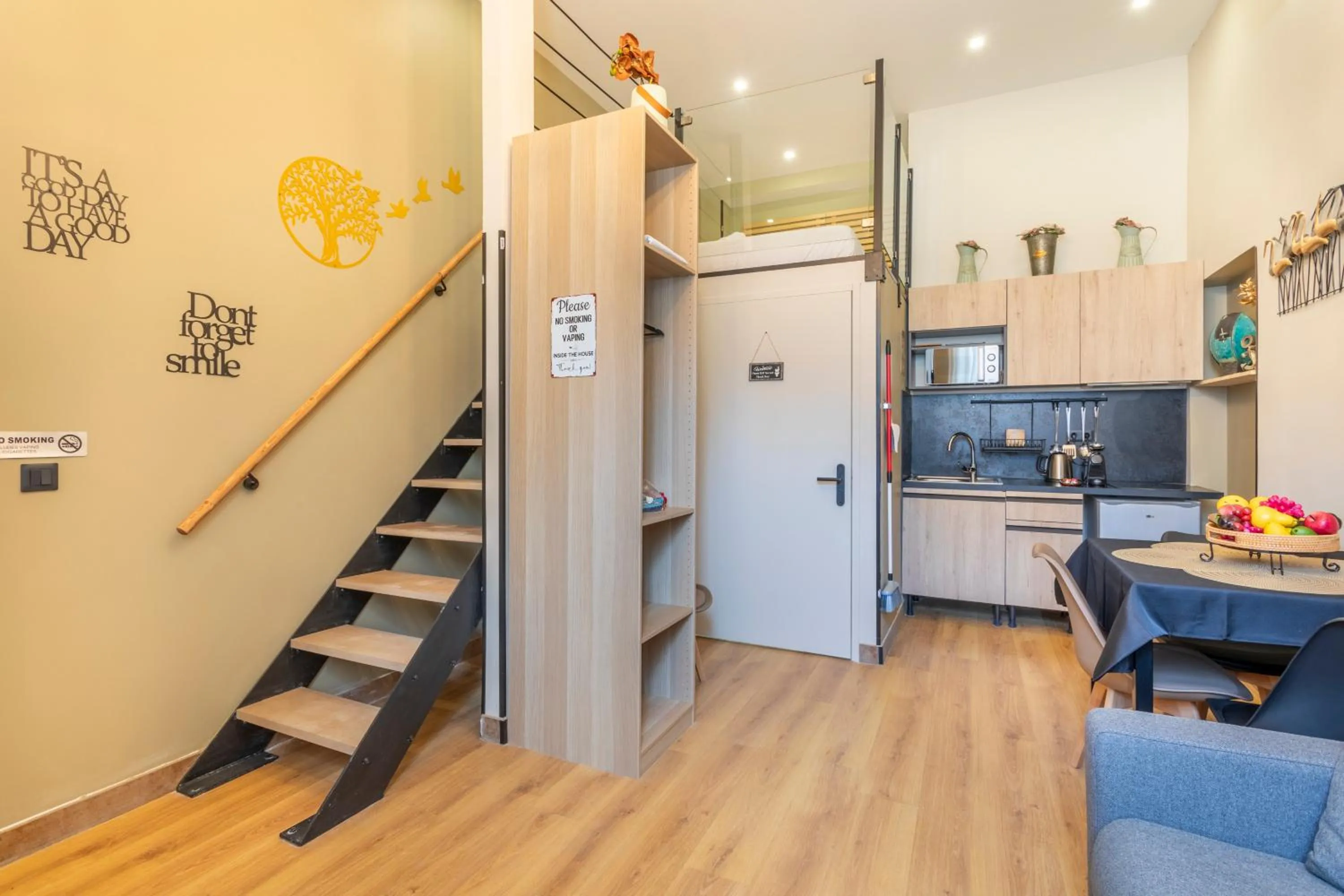 Kitchen or kitchenette in ADIRA Marseille Montgrand 2 étoiles