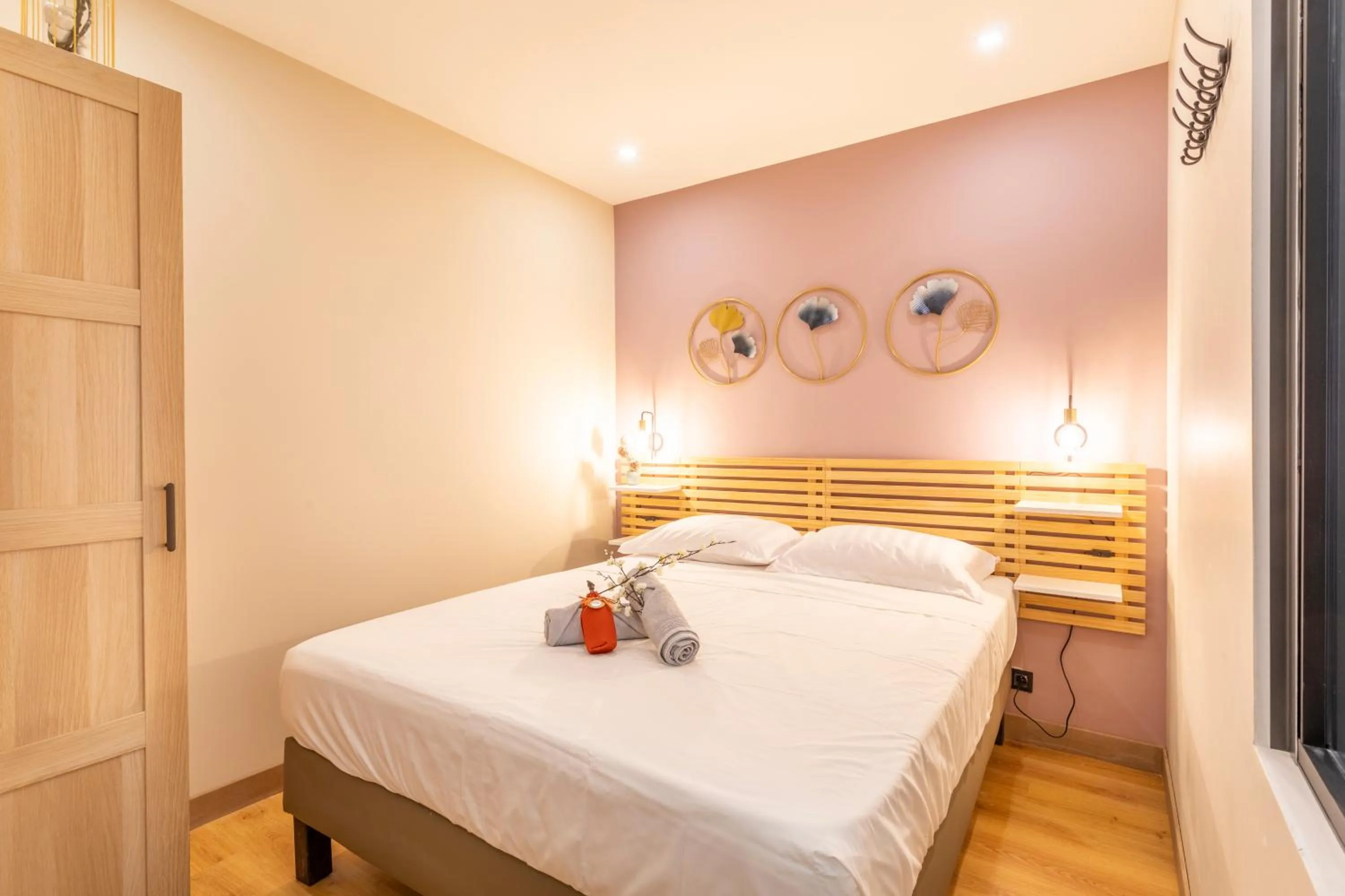 Bed in ADIRA Marseille Montgrand 2 étoiles