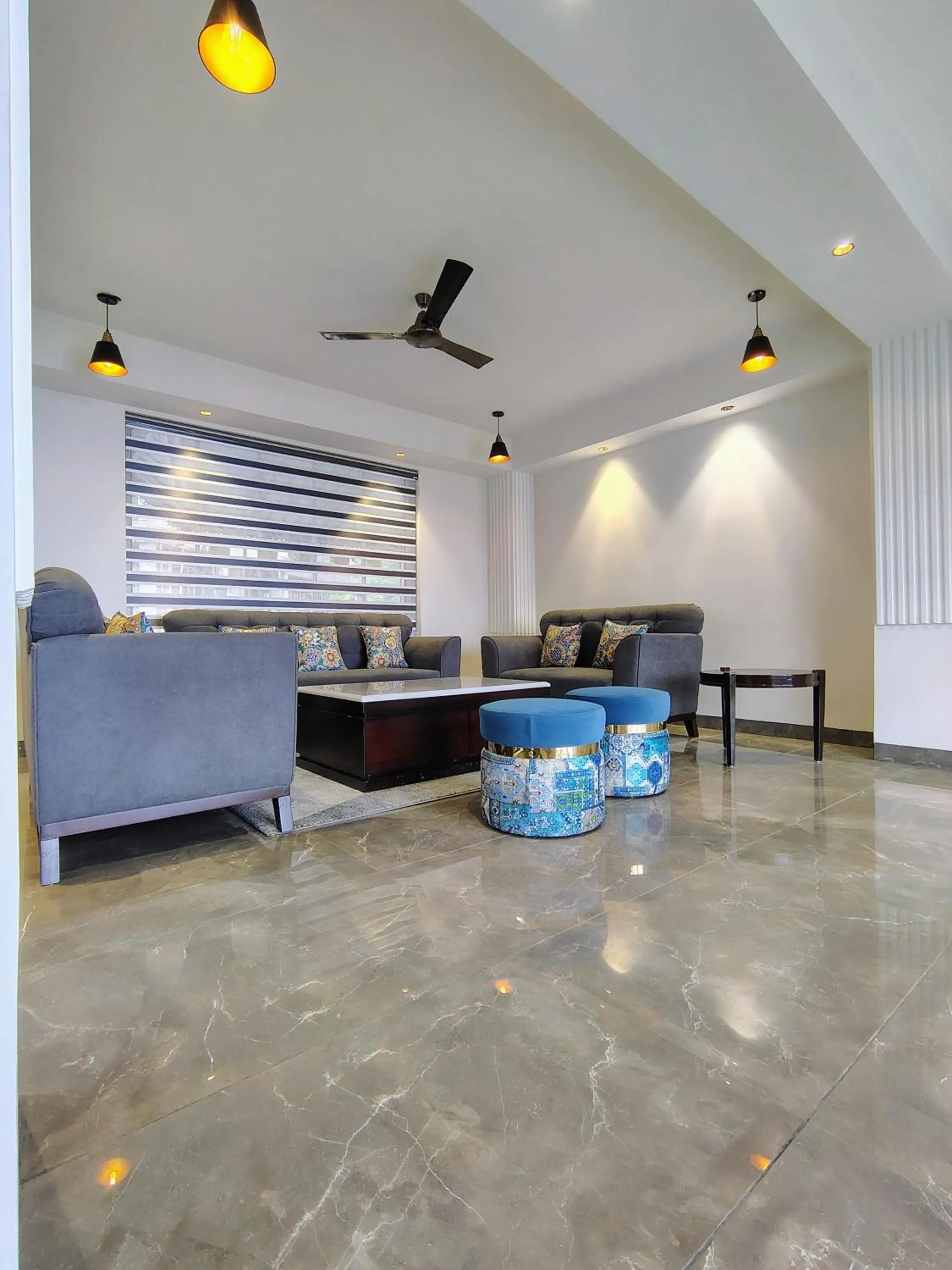 Living room in Pihu's Nest Kasauli