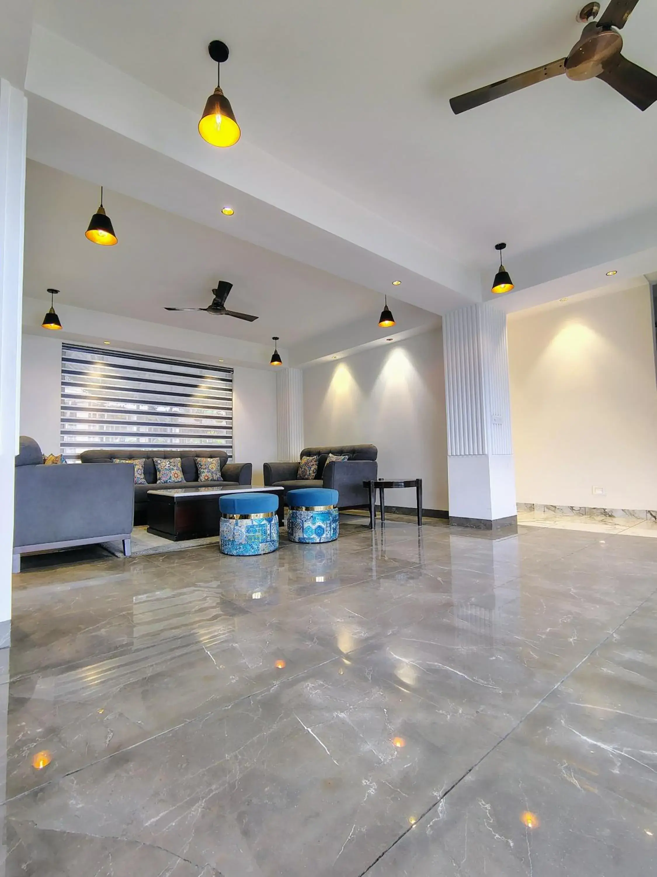 Living room in Pihu's Nest Kasauli Living room in Pihu's Nest Kasauli