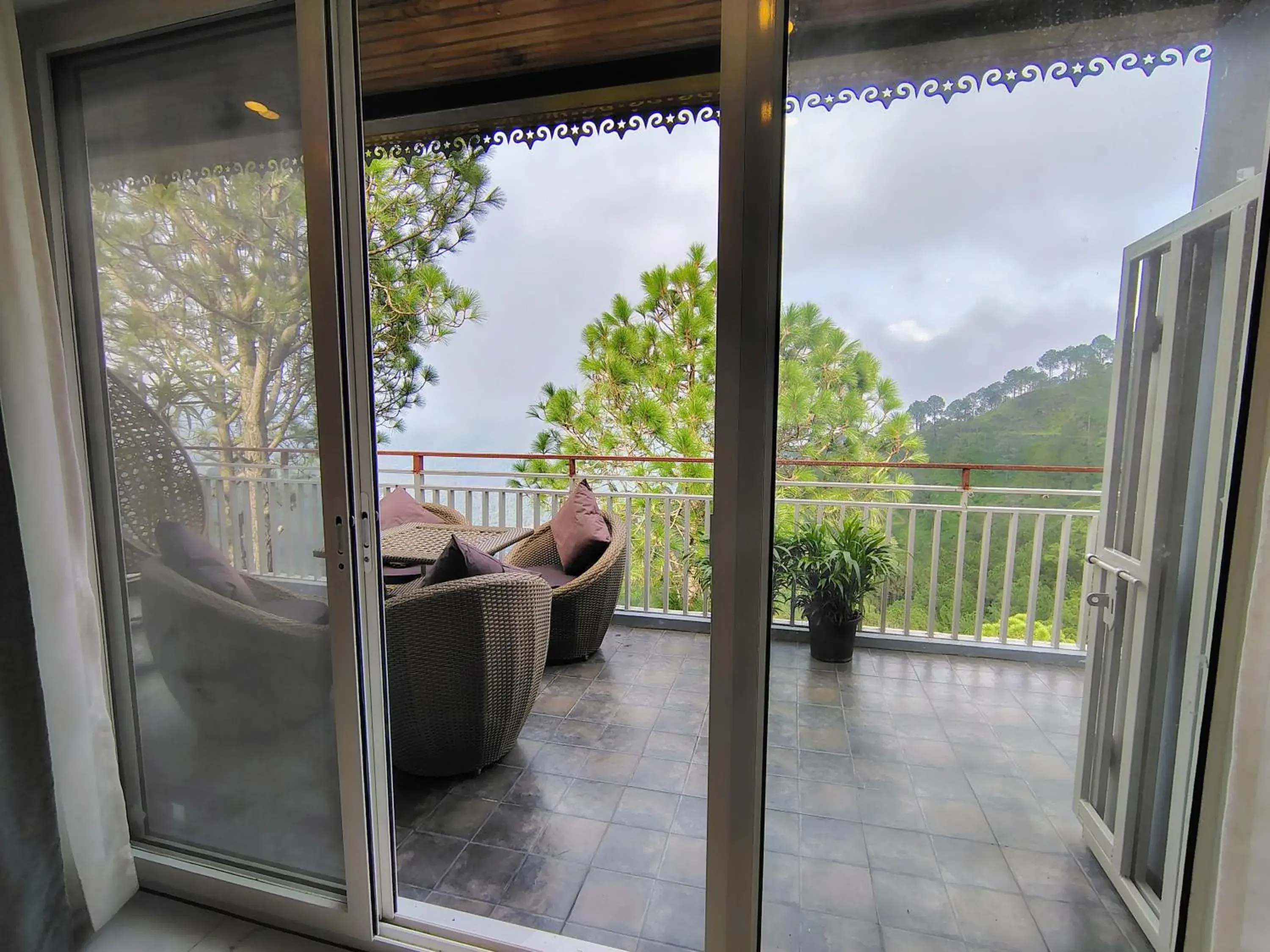 View (from property/room) in Pihu's Nest Kasauli View (from property/room) in Pihu's Nest Kasauli