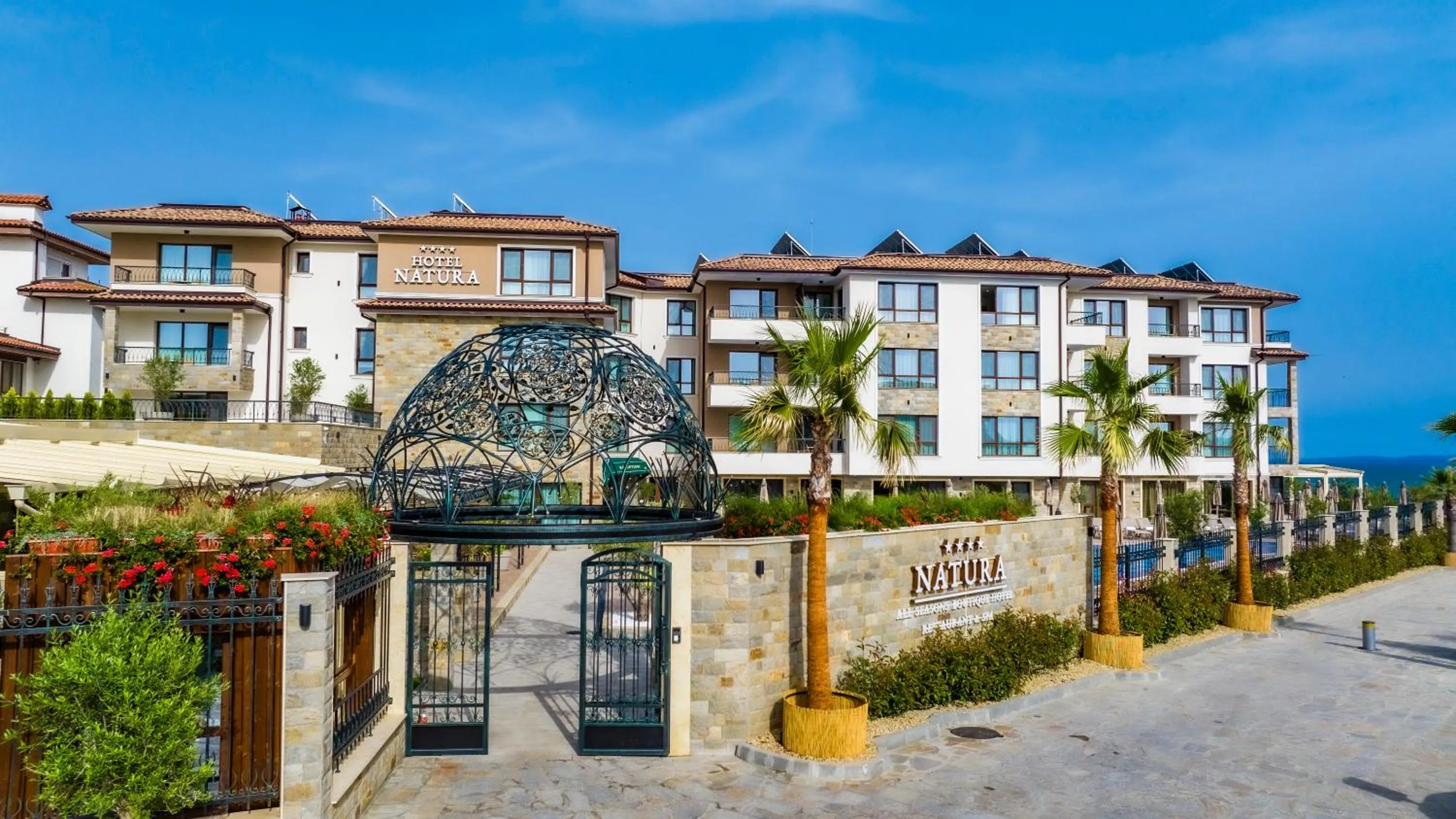 Facade/entrance in Natura All Seasons Boutique Hotel