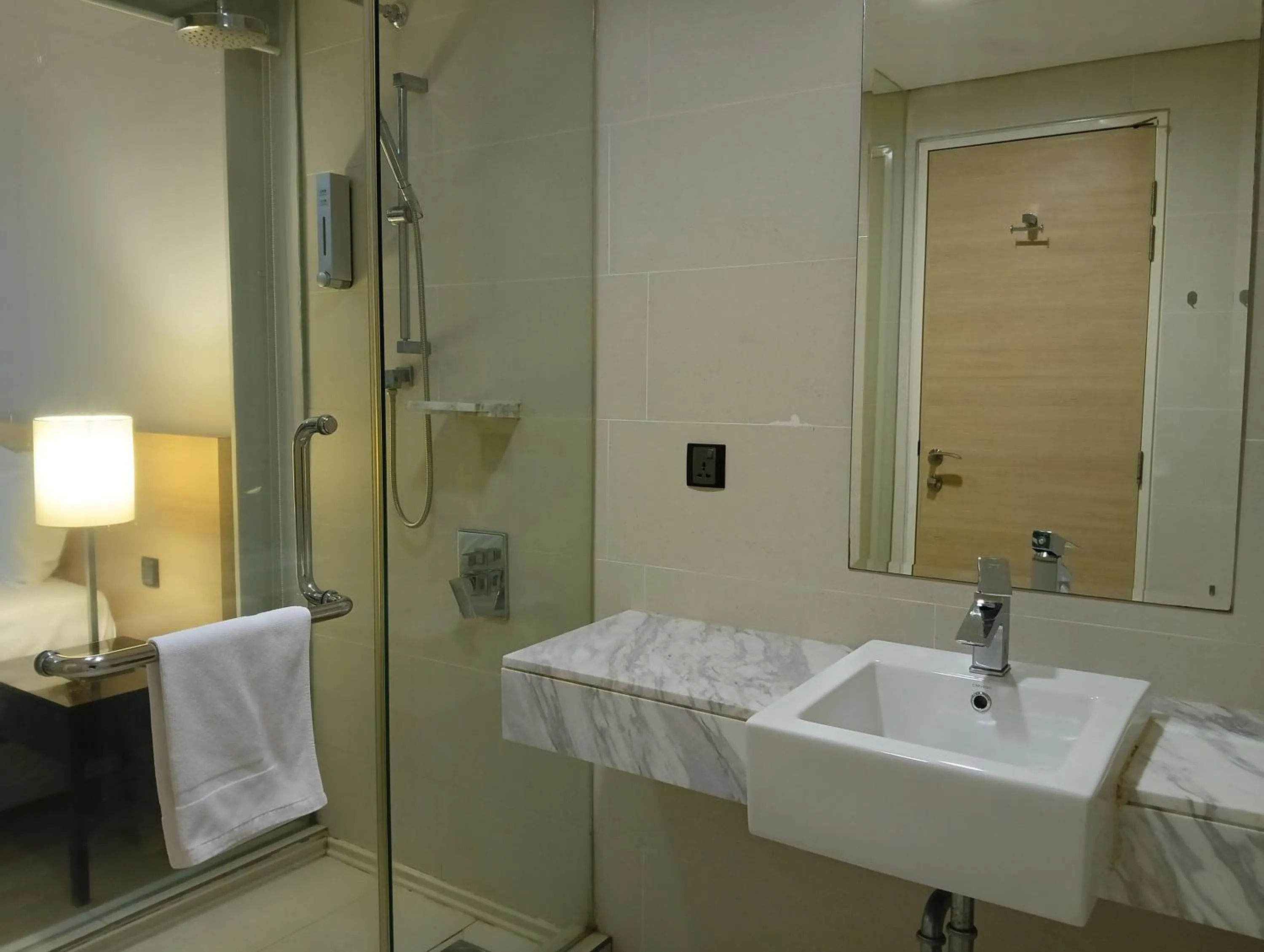 The Straits Suites by Ciconia