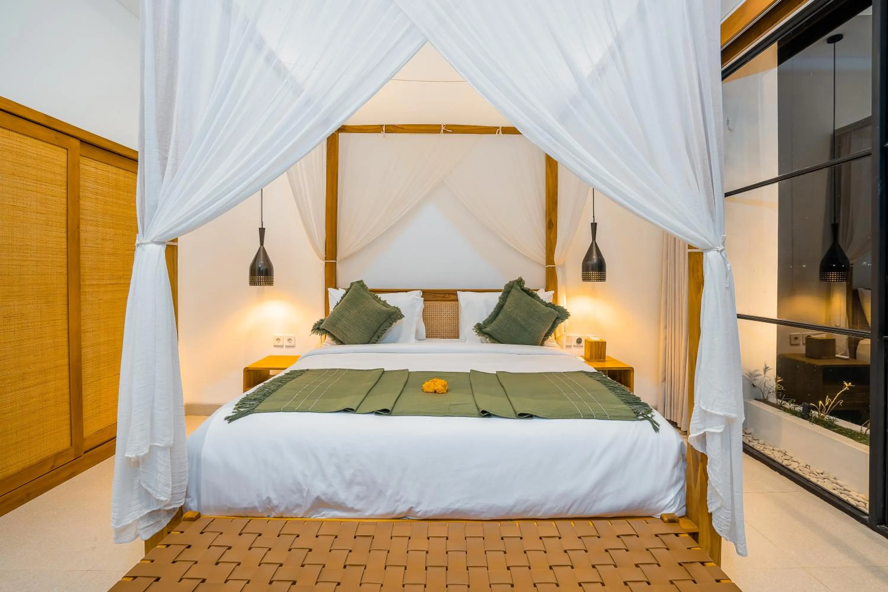 Bed in The Kaba Kaba Private Luxury Villa