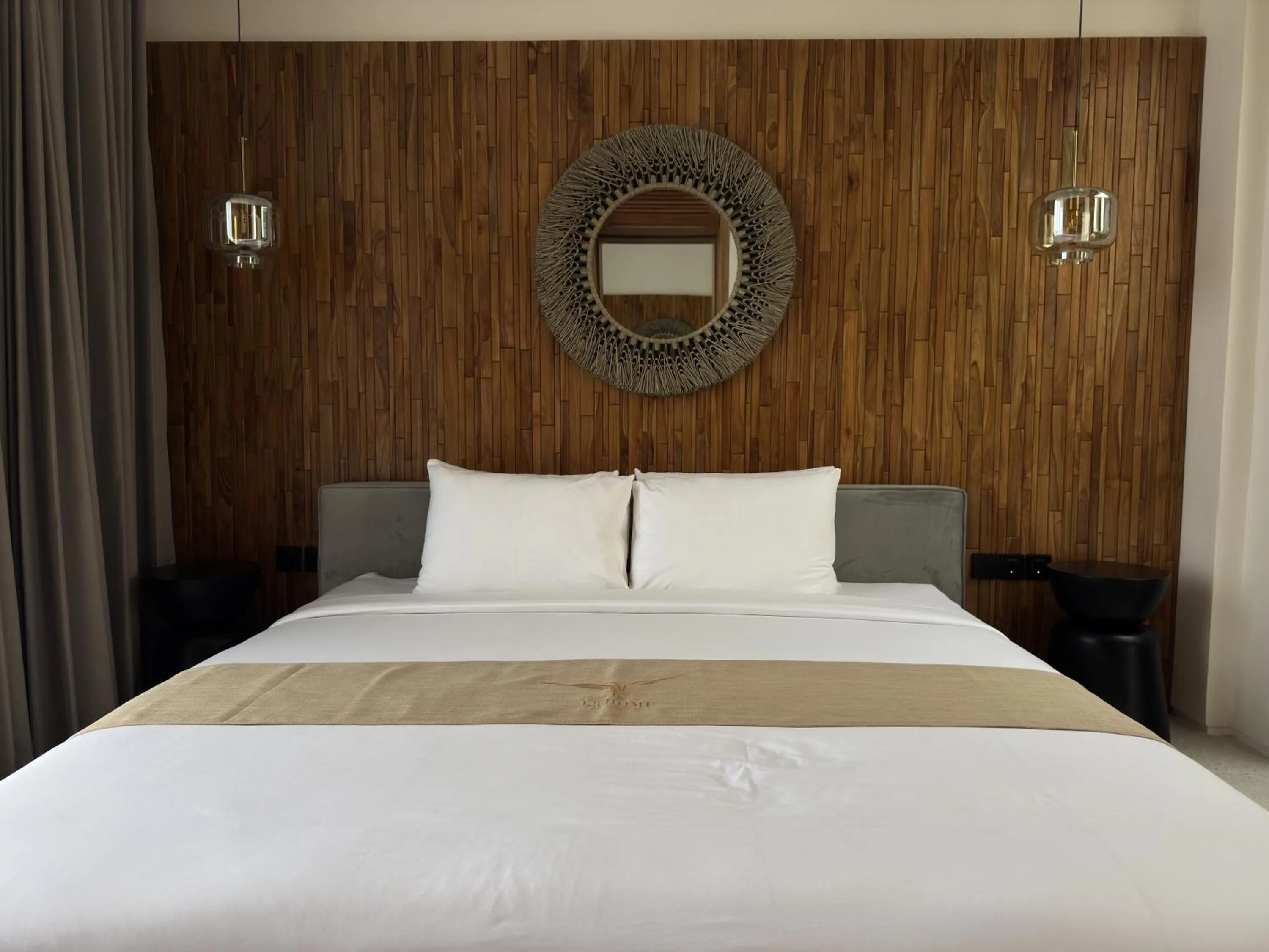 Bed in Rahya Villas Complex