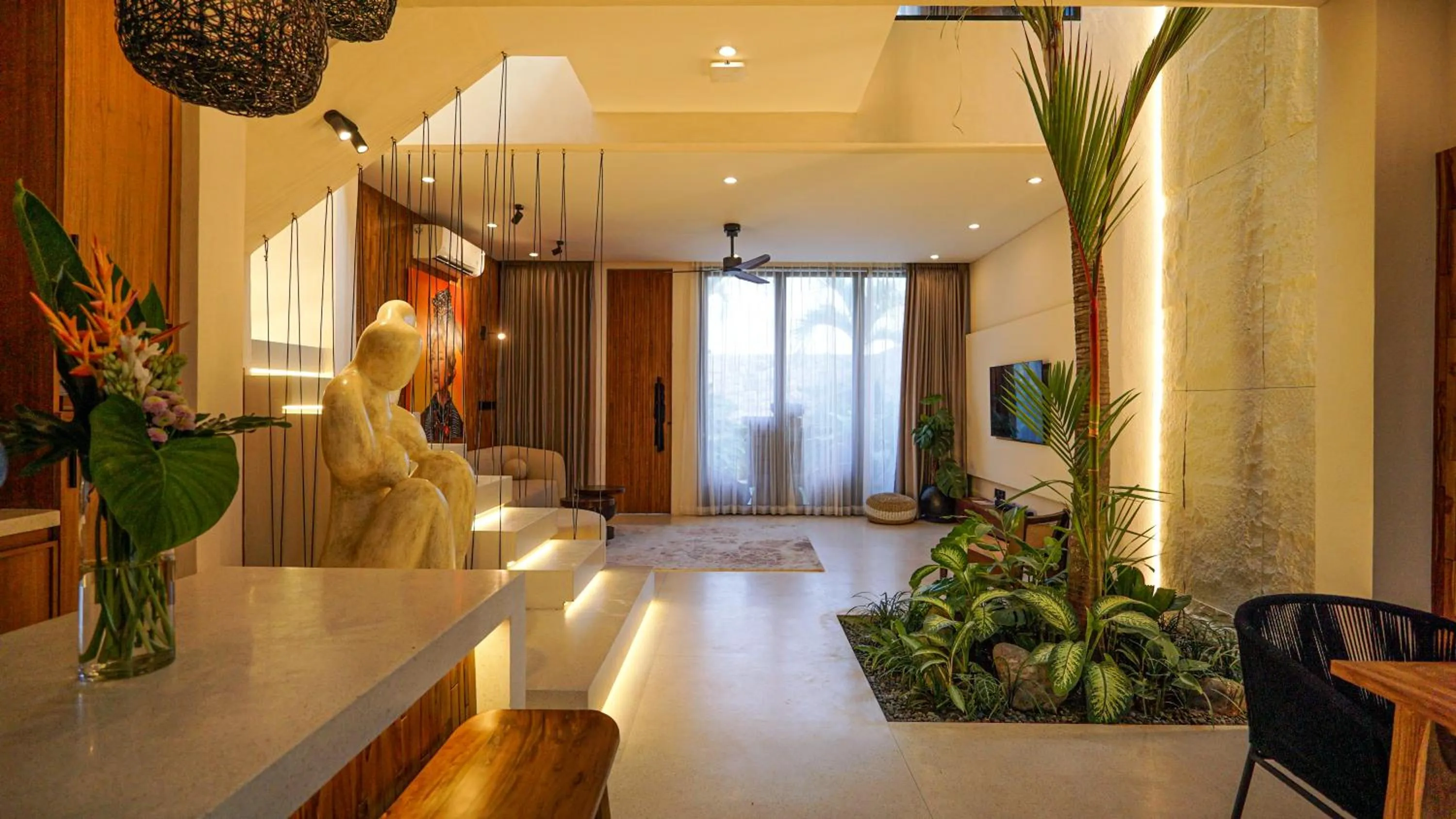 TV and multimedia in Rahya Villas Complex