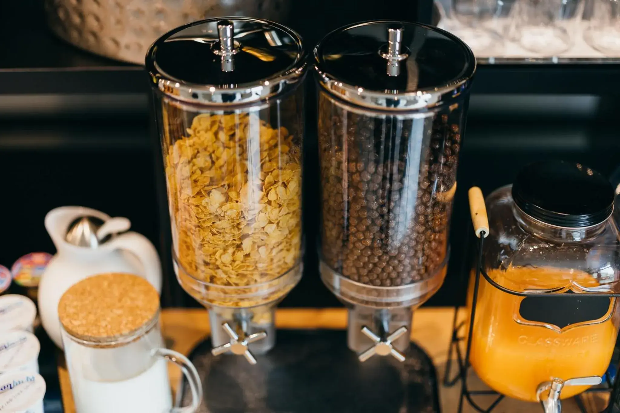 Restaurant/places to eat in HOTEL AGORA Mures Restaurant/places to eat in HOTEL AGORA Mures