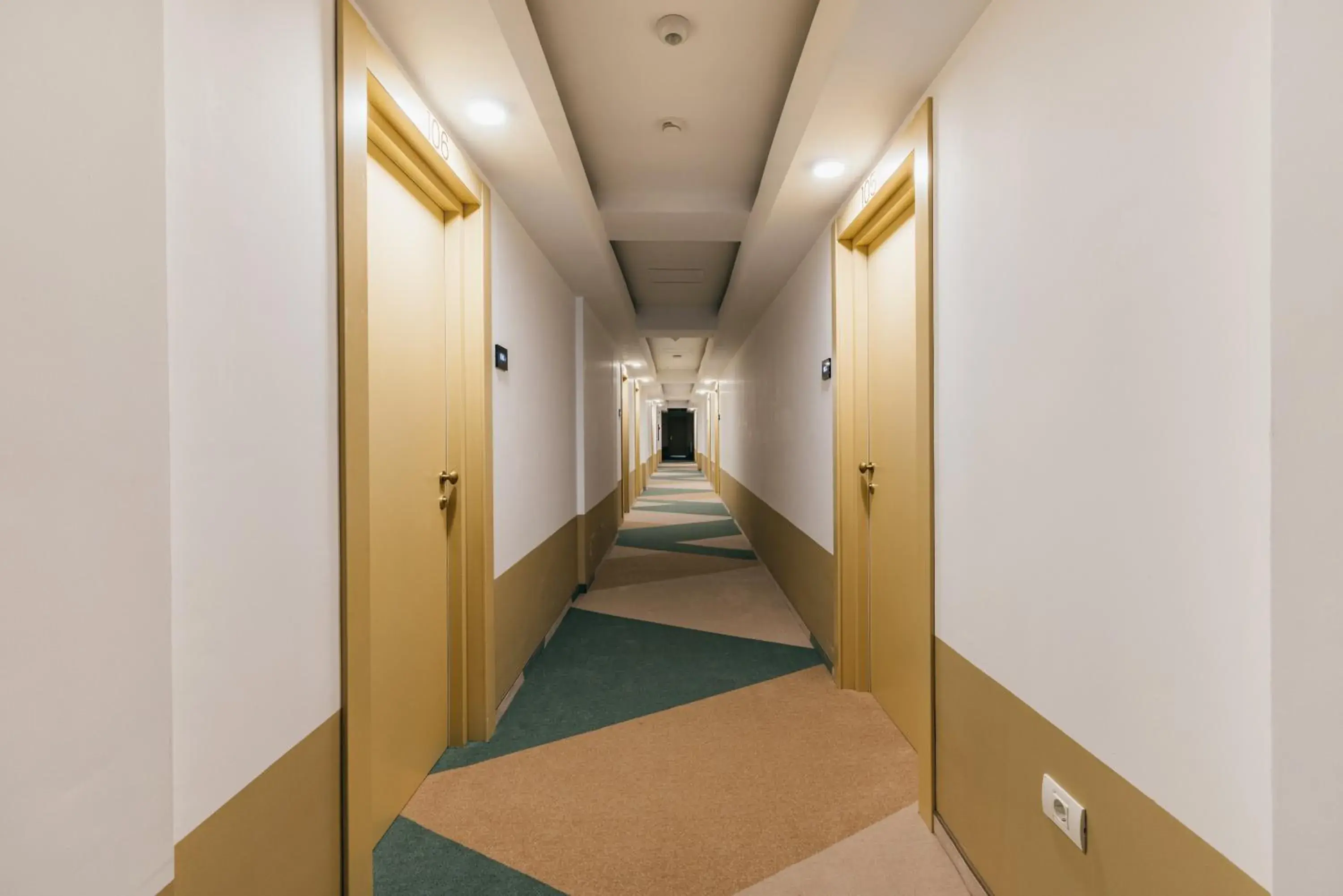 Lobby or reception in HOTEL AGORA Mures Lobby or reception in HOTEL AGORA Mures