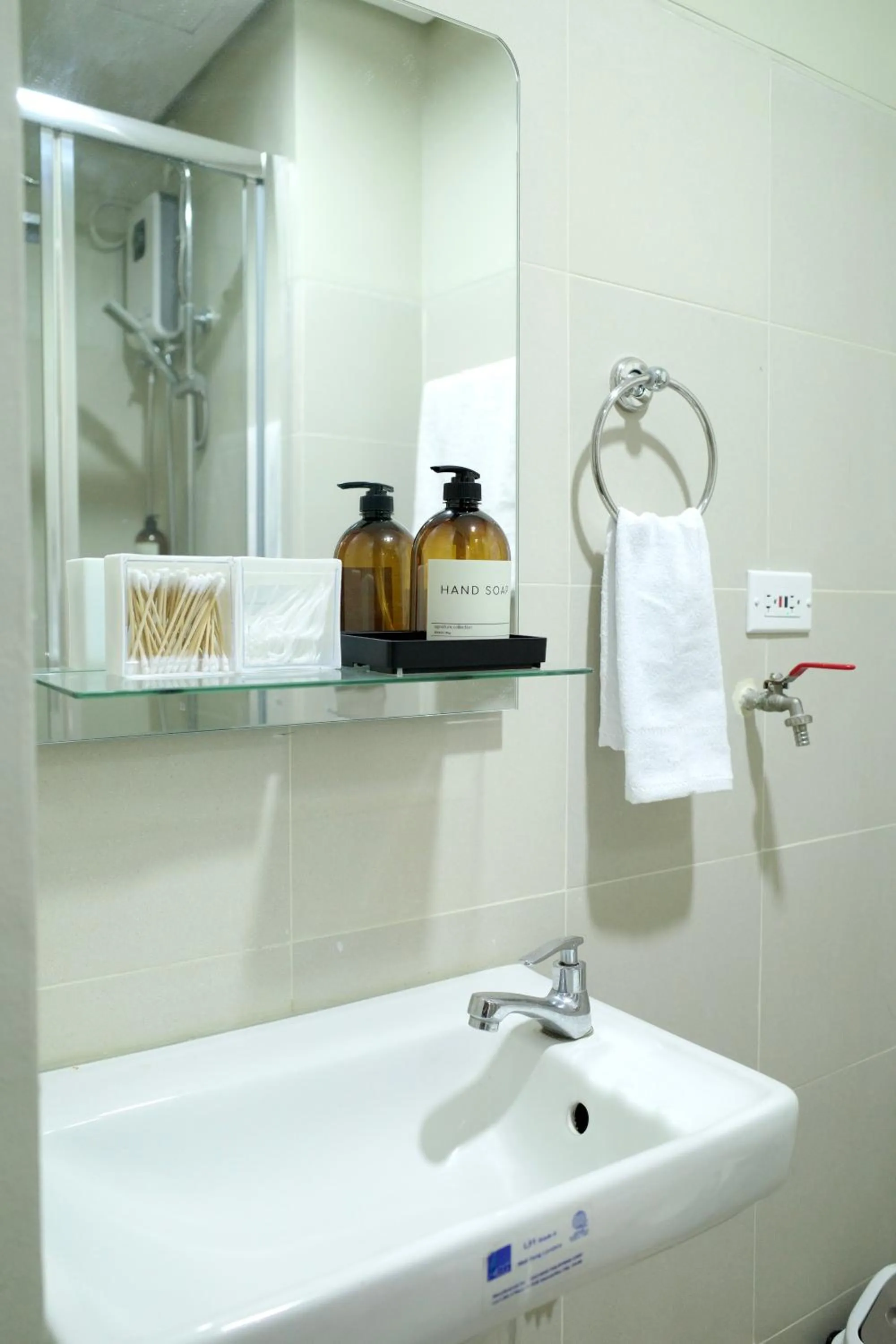 Bathroom in KDstays - Fame Residences