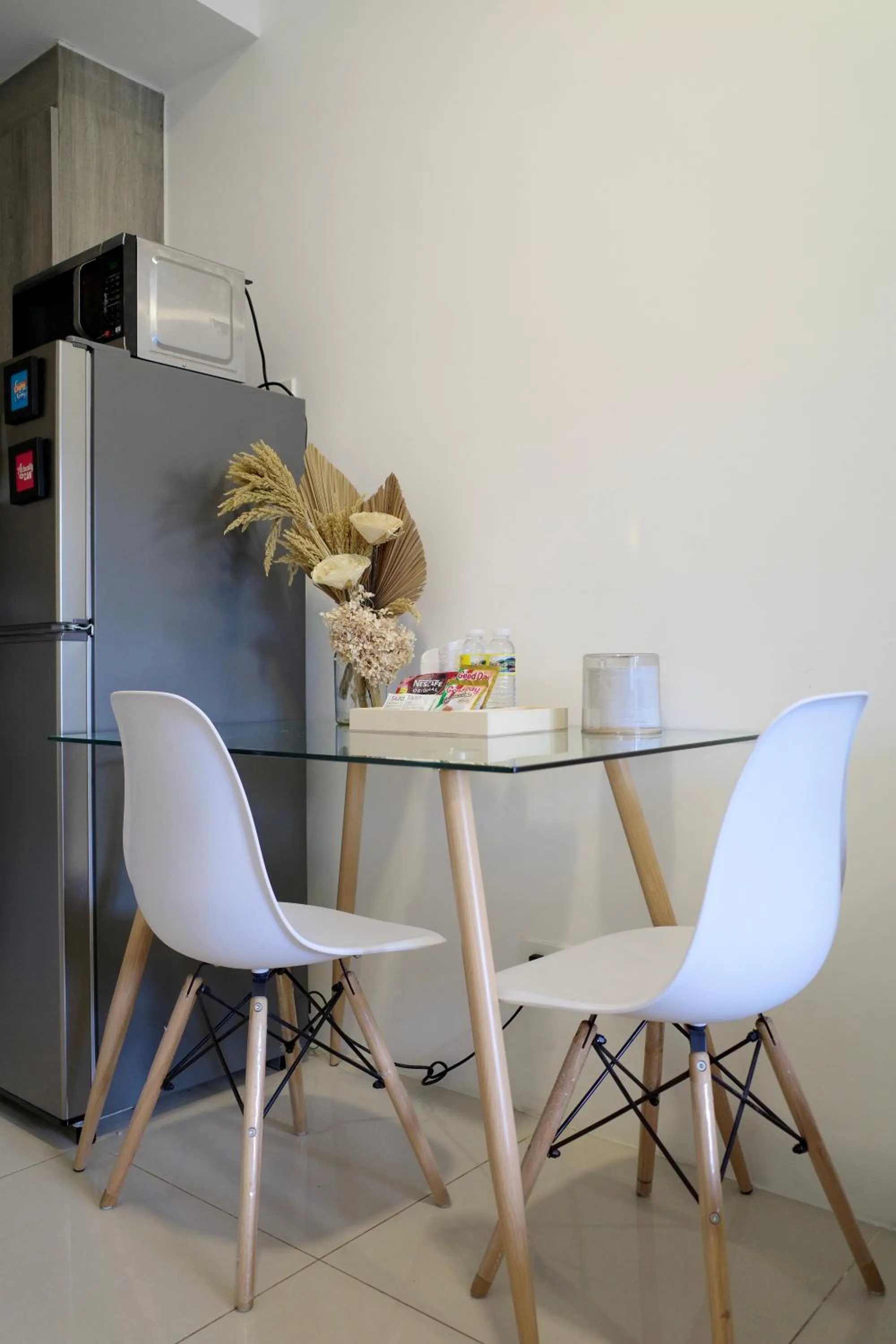 Dining area in KDstays - Fame Residences