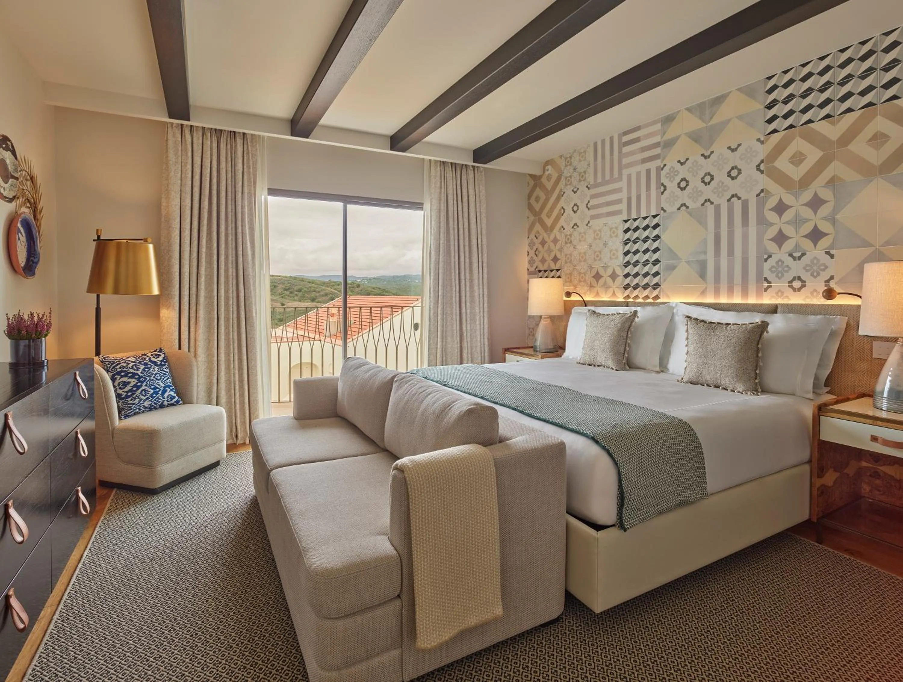 Bedroom, Bed in Viceroy at Ombria Algarve