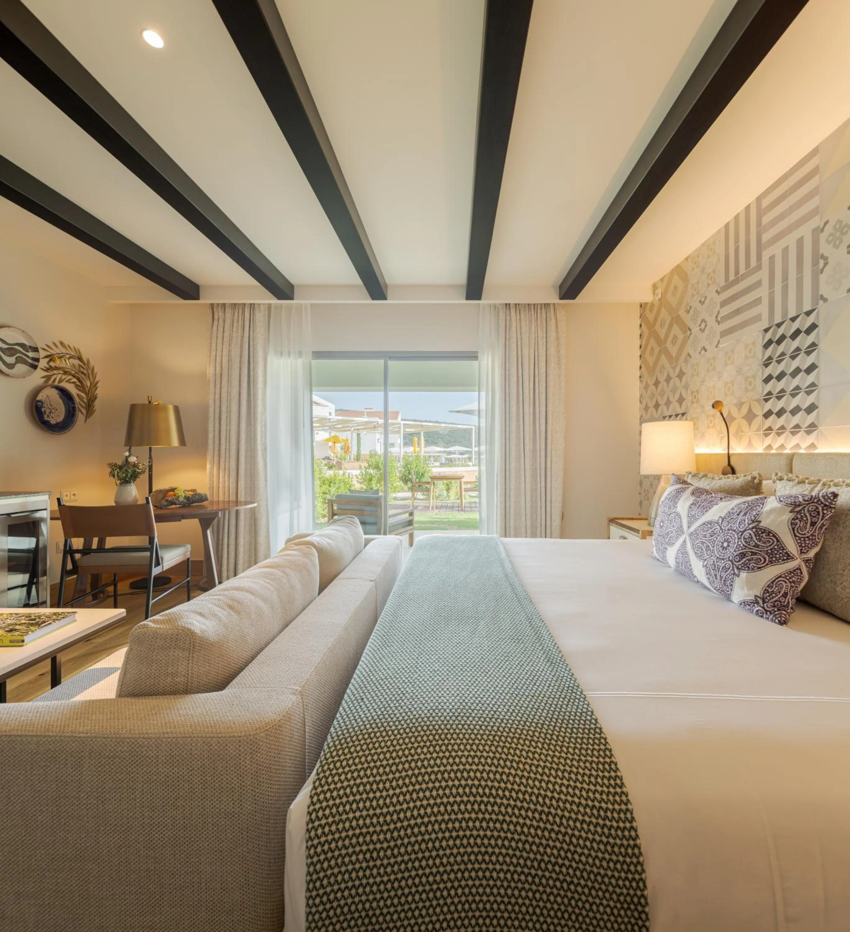 Bedroom, Bed in Viceroy at Ombria Algarve