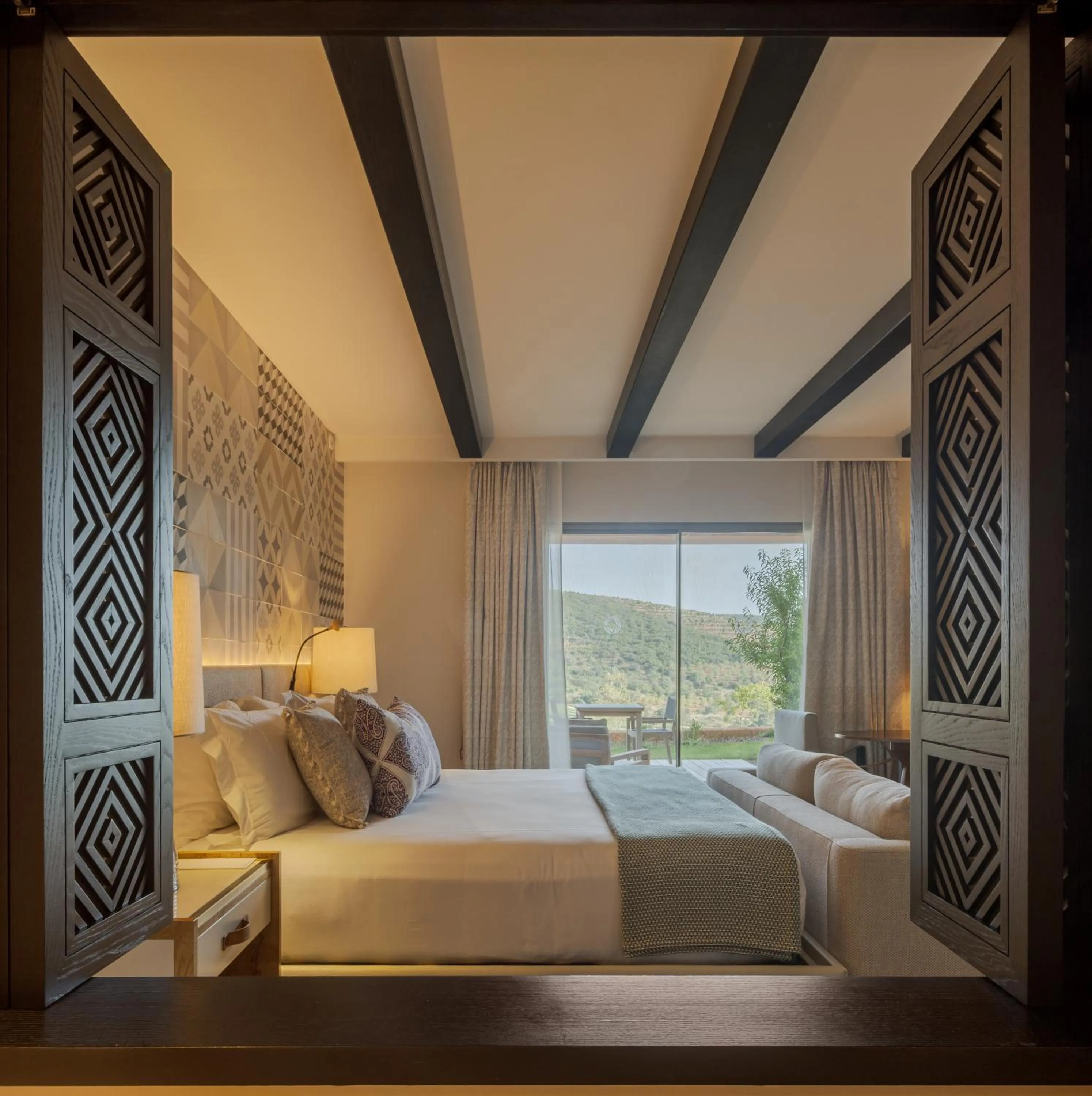 Bedroom, Bed in Viceroy at Ombria Algarve