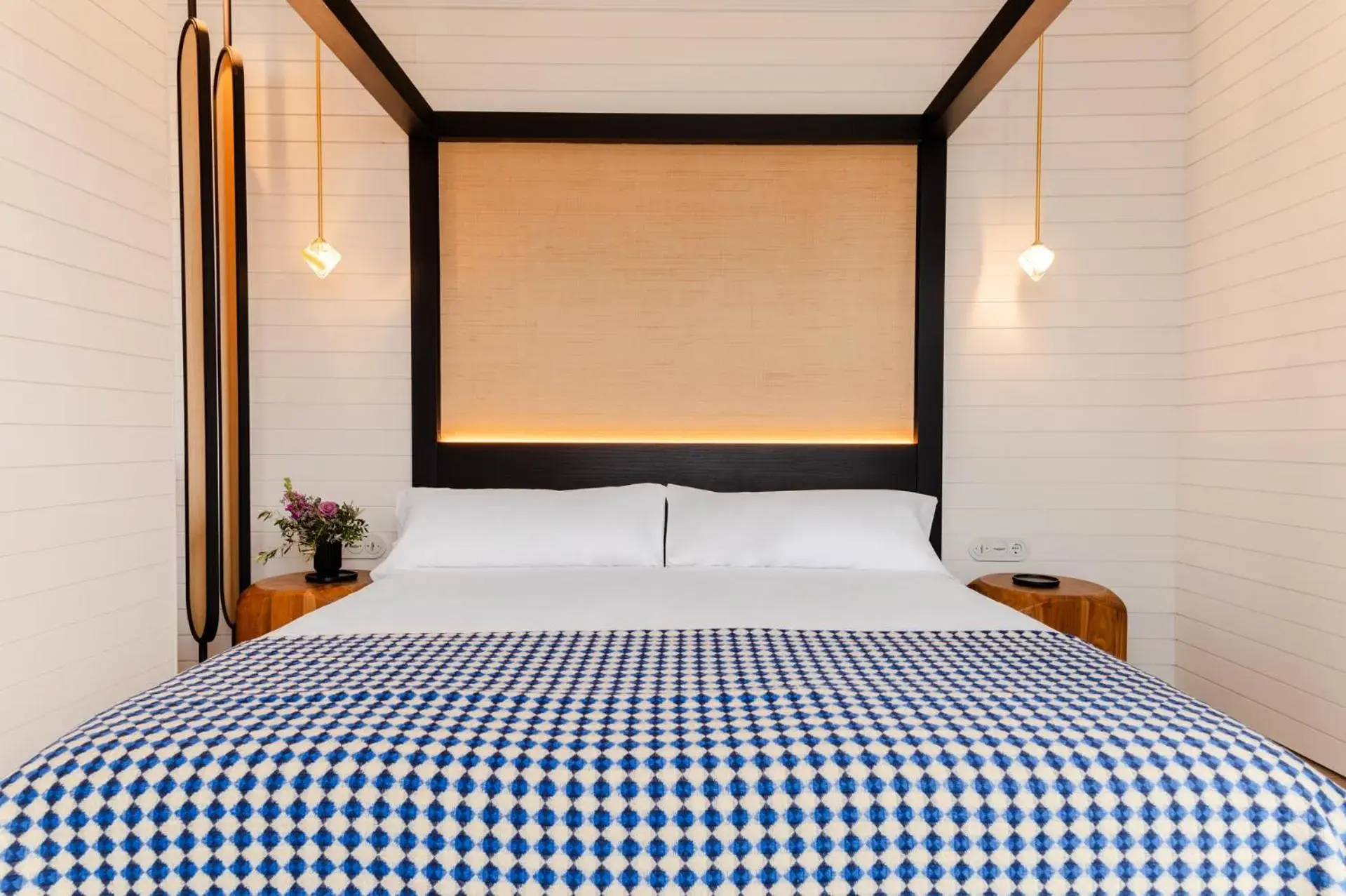 Deluxe Double or Twin Room in Hiru Uhinak Deluxe Double or Twin Room in Hiru Uhinak