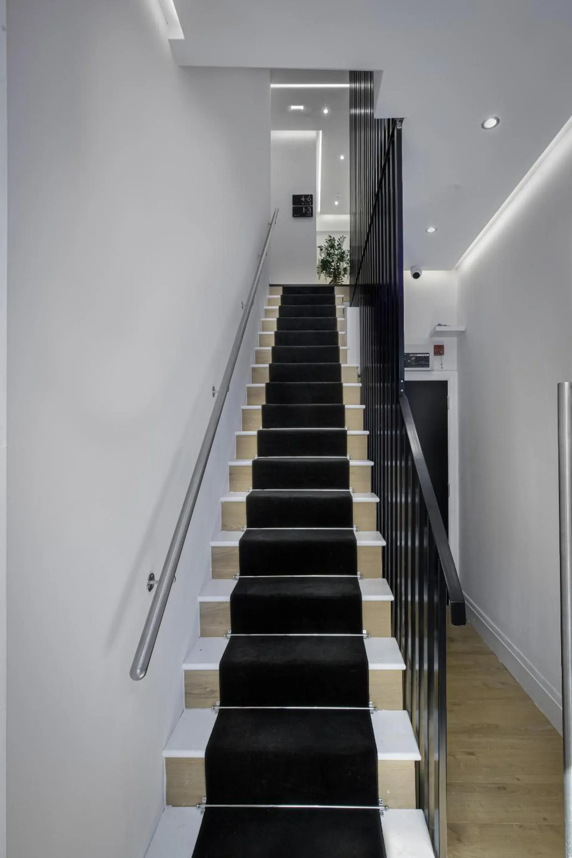 Superior Apartment in Haven Heights International Superior Apartment in Haven Heights International