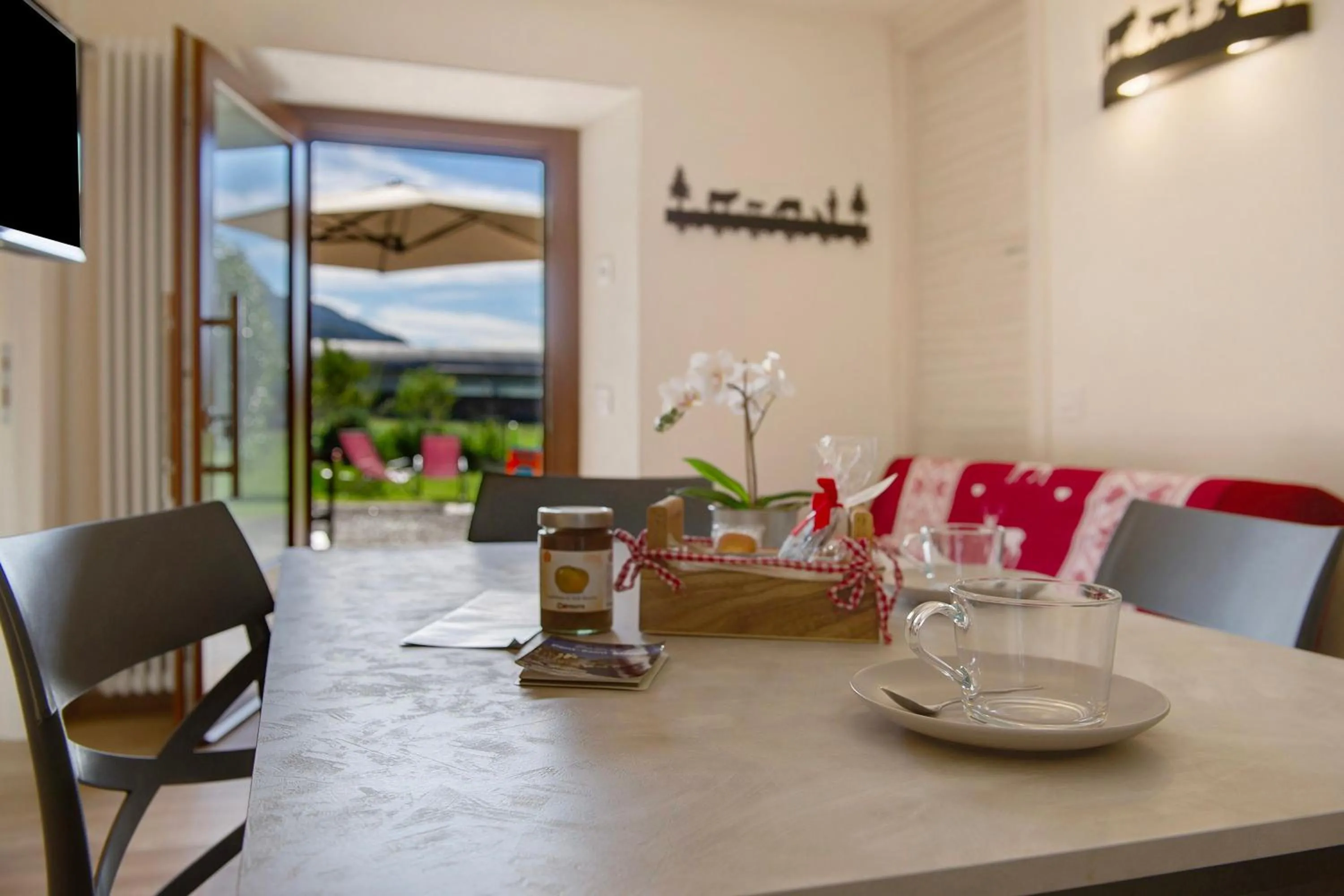 Two-Bedroom Deluxe Apartment with Garden View in Agriturismo La Grange
