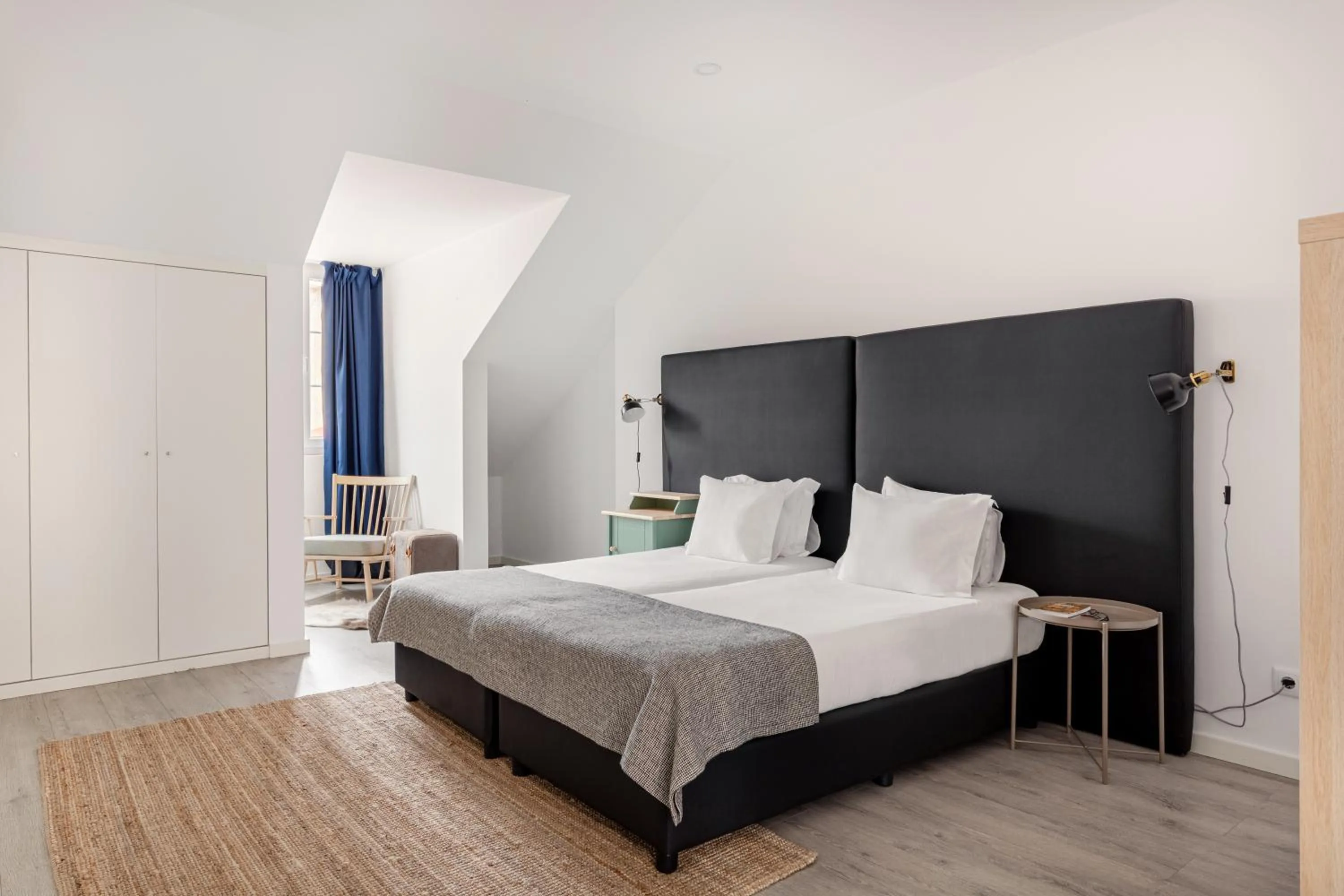 Bed in Atalaia Prime Apartments at Bairro Alto