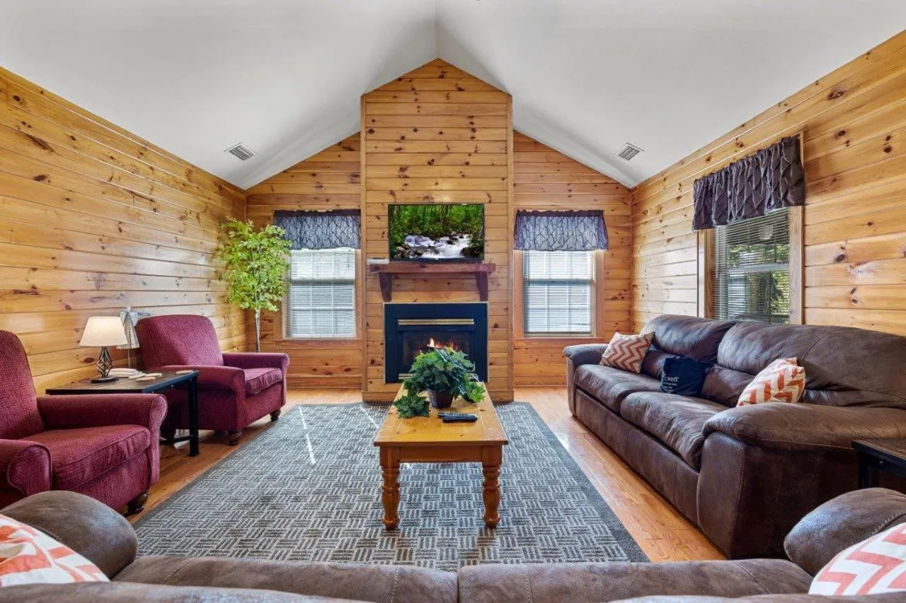 Poplar Point Condo Unit 12B by Eden Crest