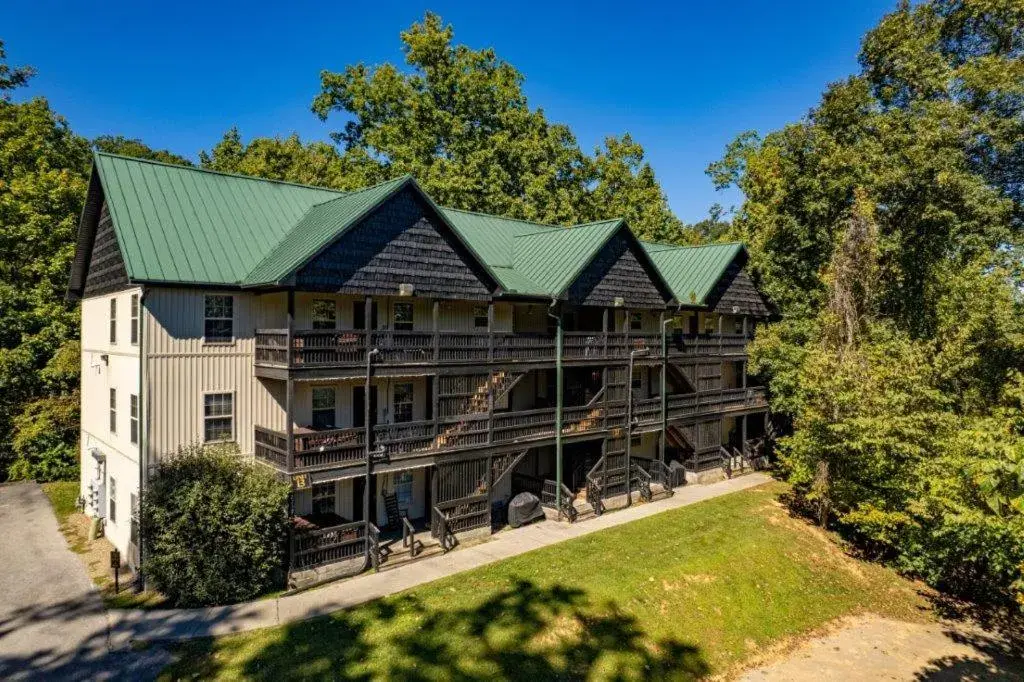 Briarstone Lodge Condo 13C Briarstone Lodge Condo 13C