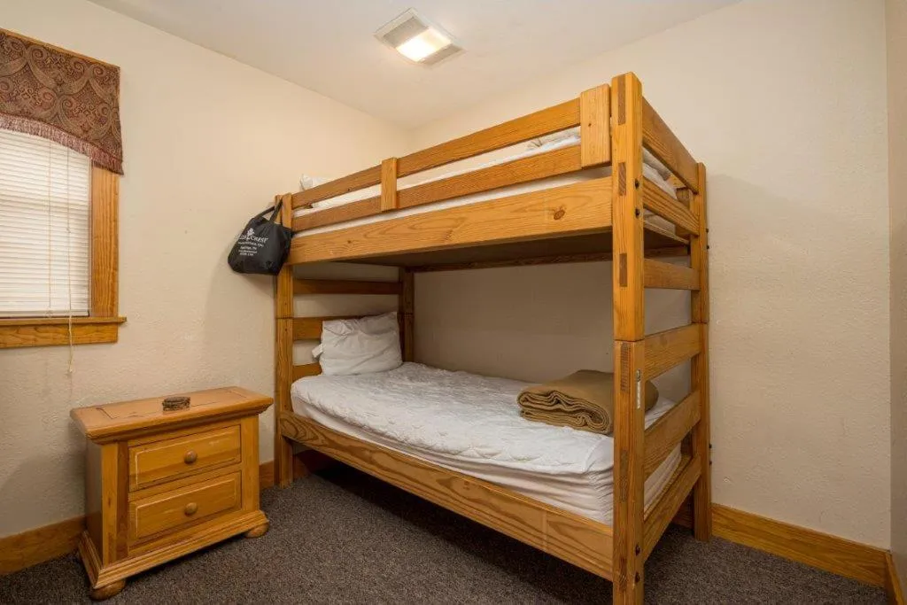 Bed in Briarstone Lodge Condo 13C