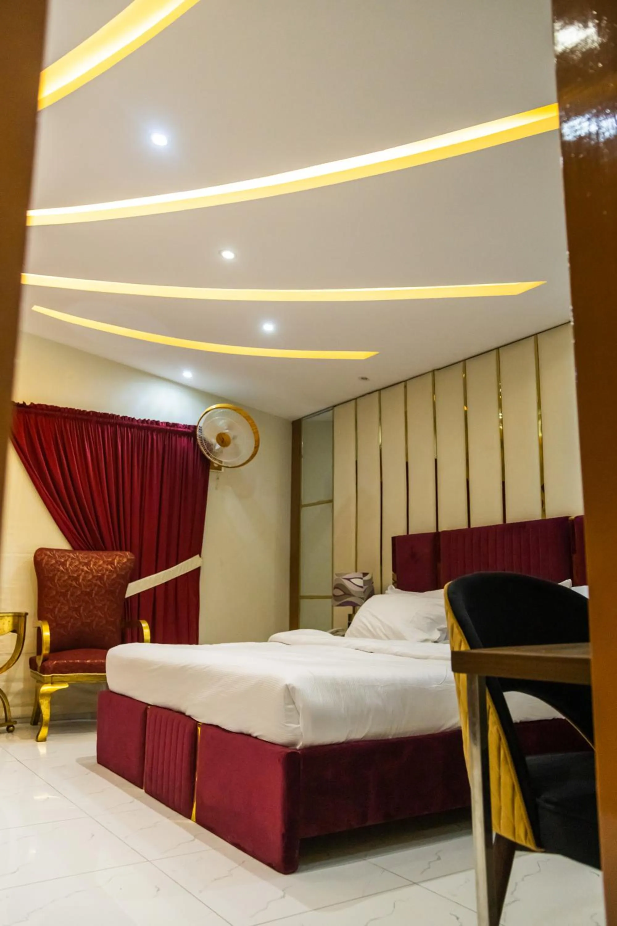 Bed in Diplomat Fort Boutique Hotel