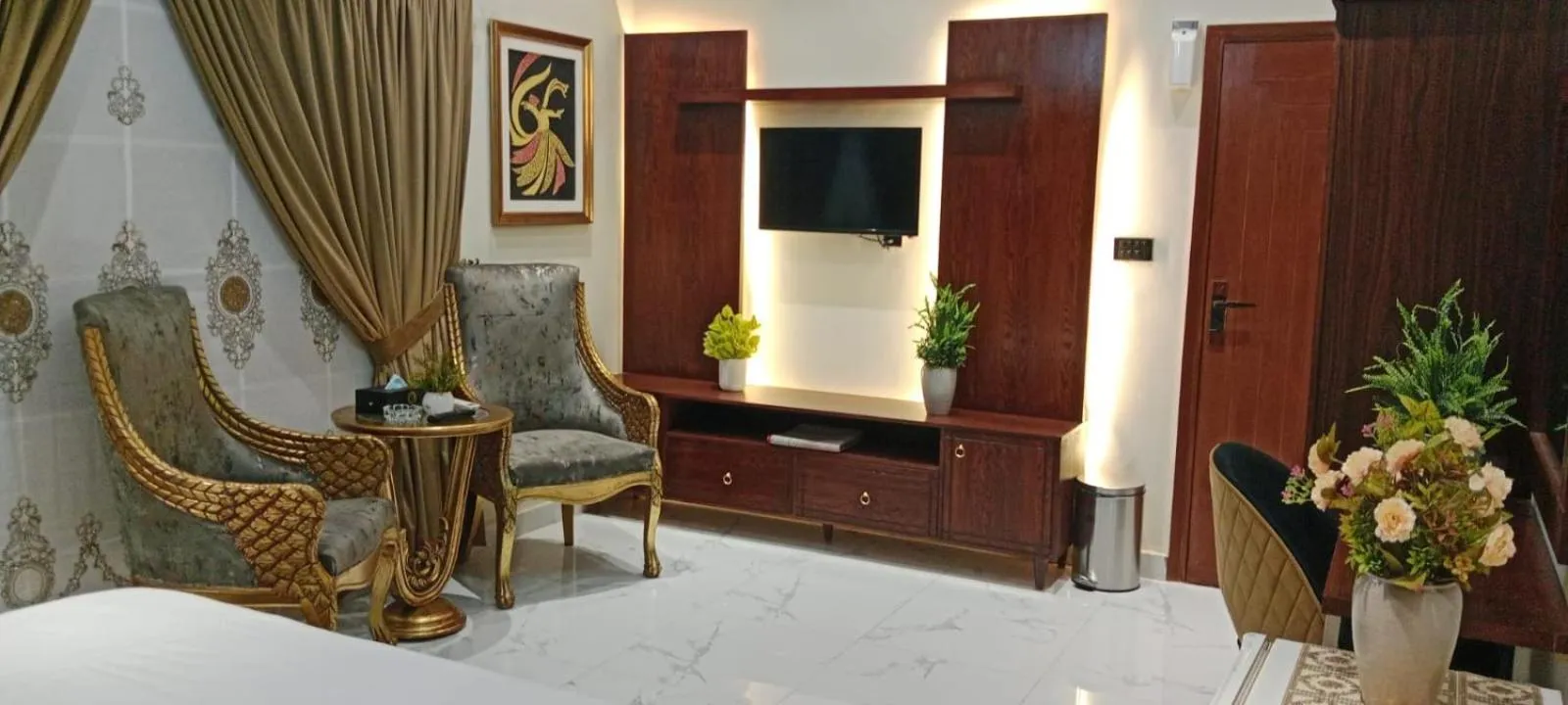 Bed in Diplomat Fort Boutique Hotel