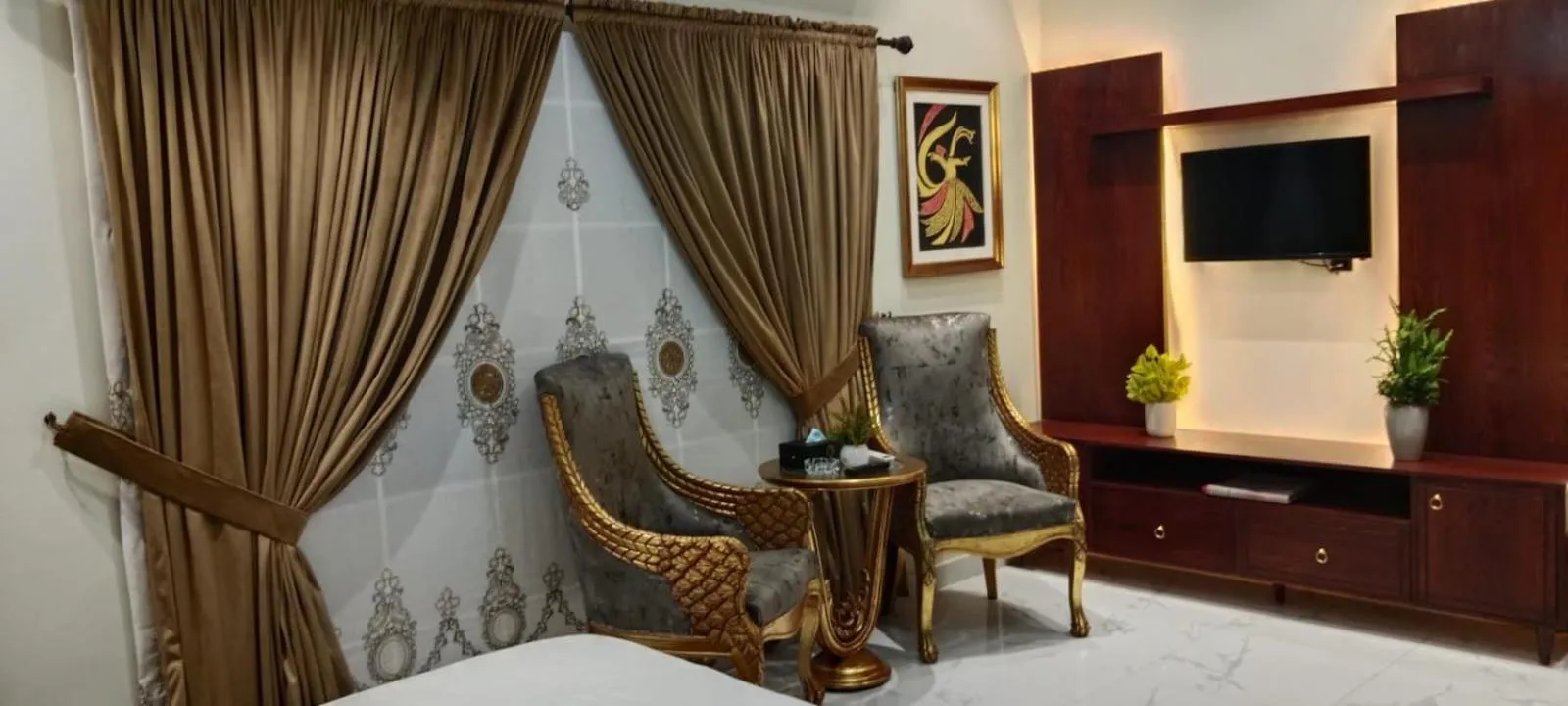 Bed in Diplomat Fort Boutique Hotel