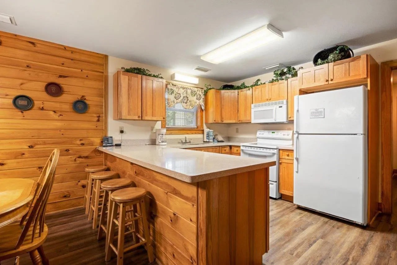 Poplar Point Condo Unit 12E by Eden Crest