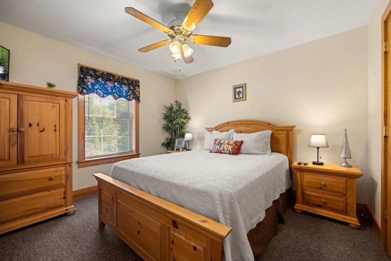 Bed in Poplar Point Condo Unit 12E by Eden Crest