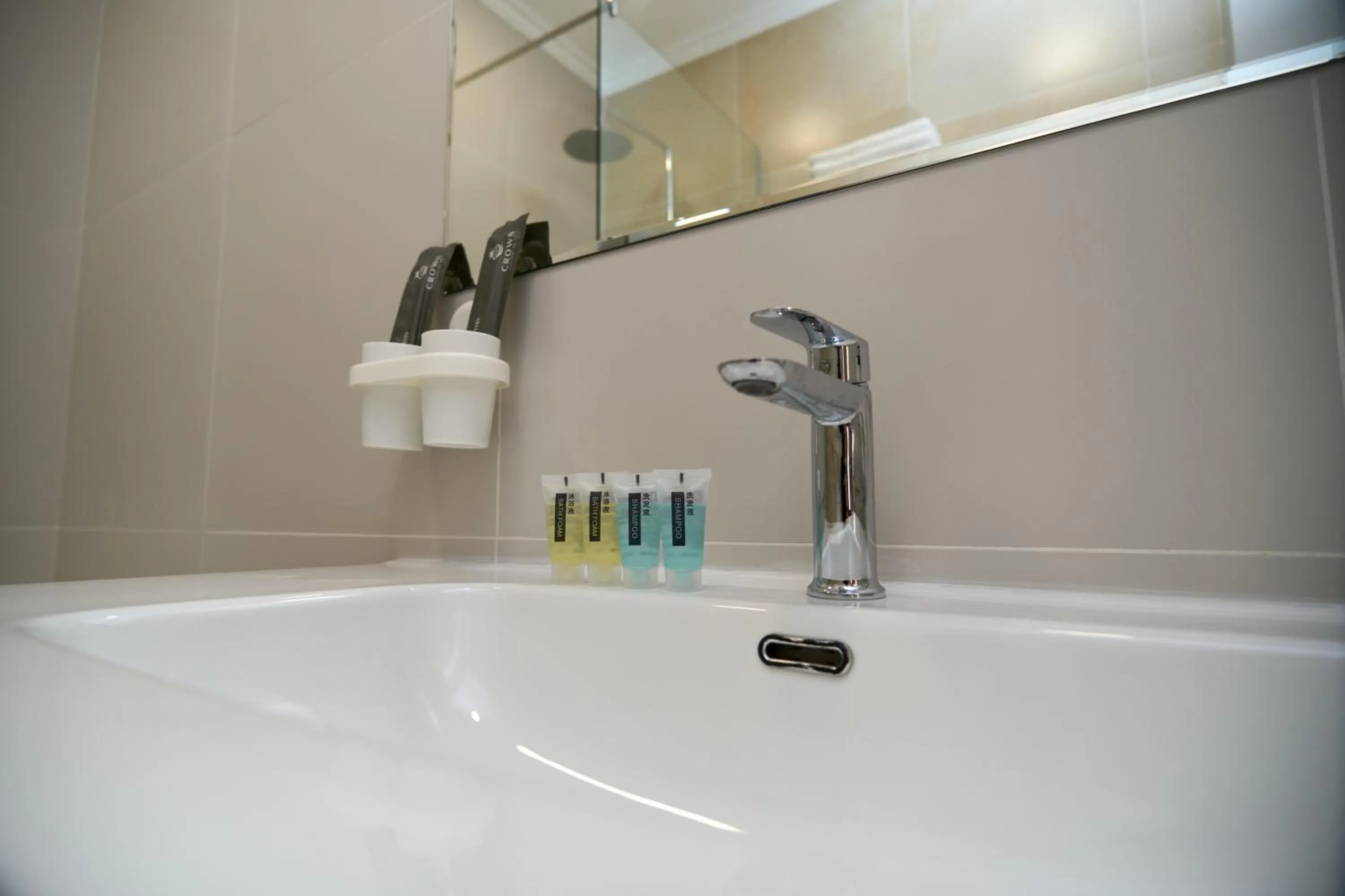 Bathroom in Crown Hotel