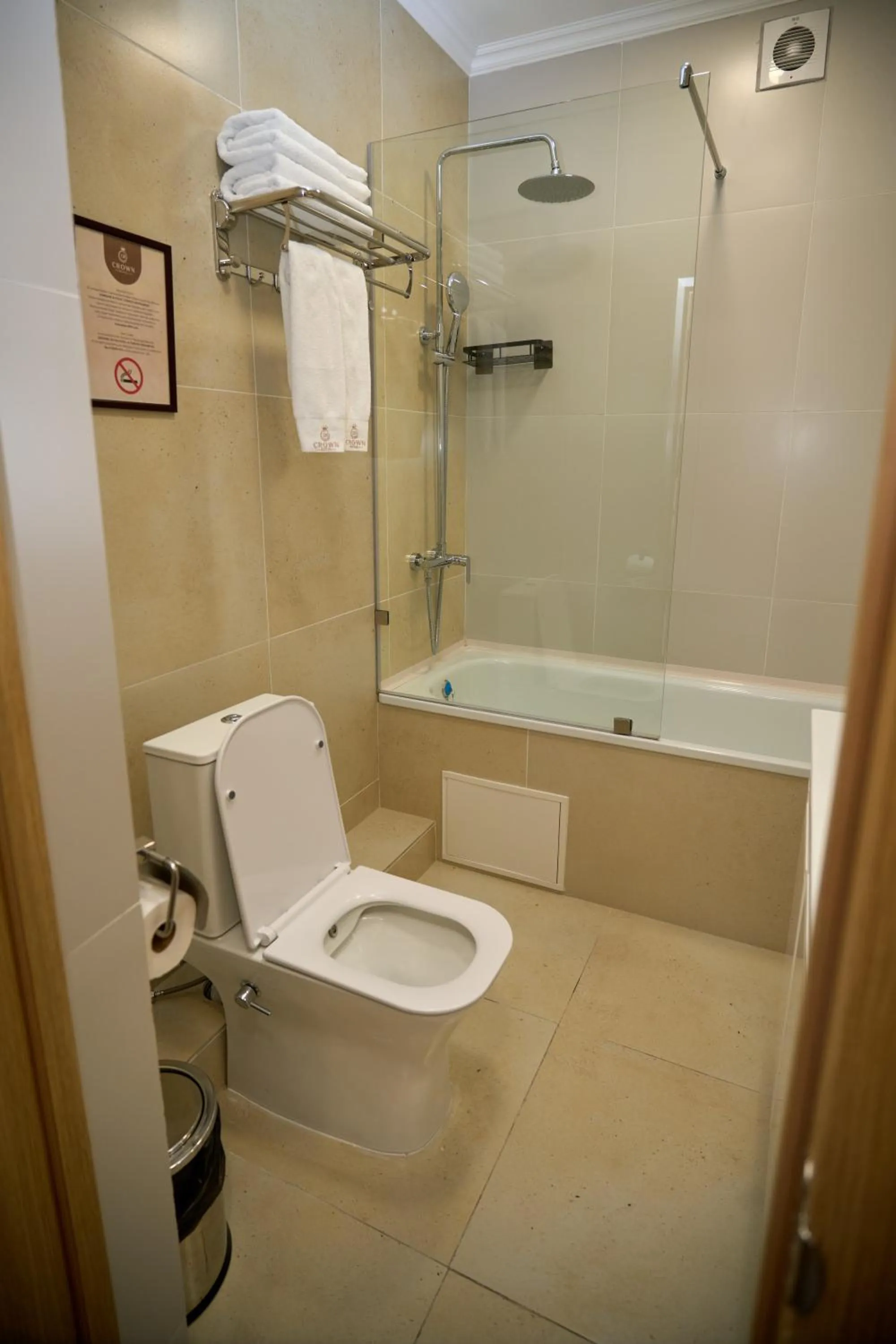 Shower in Crown Hotel