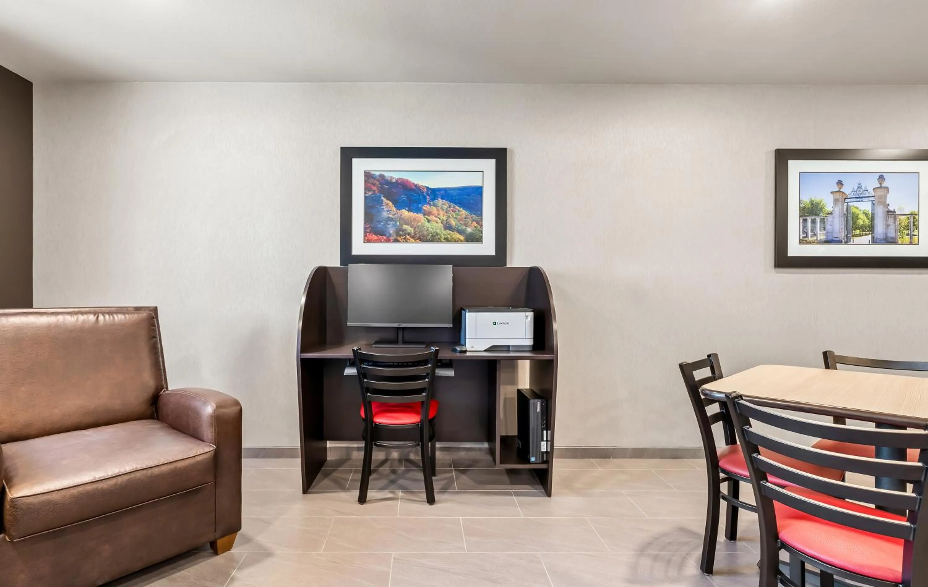 Business facilities in My Place Hotel-Bentonville-Rogers, AR