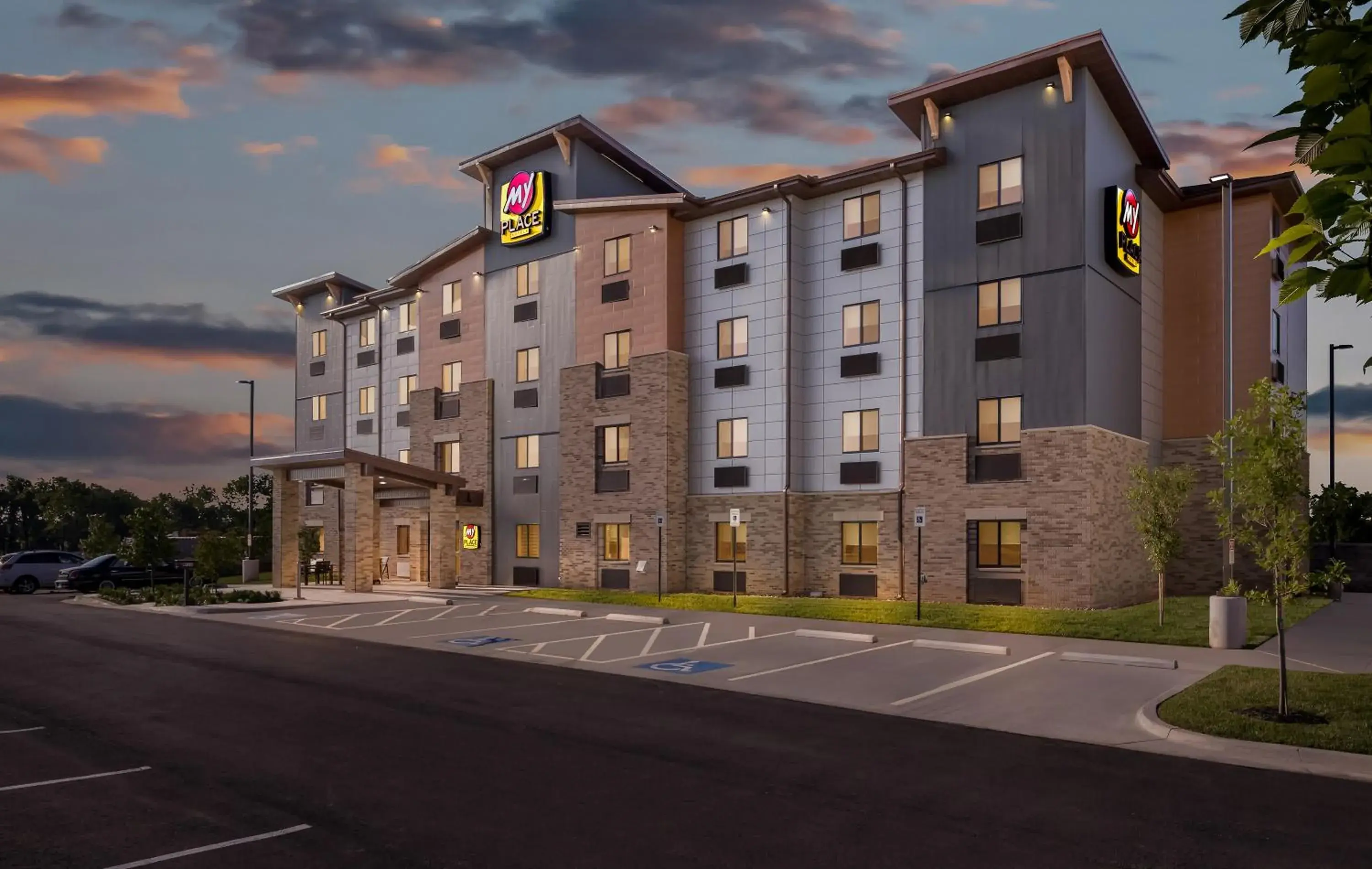 Property building in My Place Hotel-Bentonville-Rogers, AR Property building in My Place Hotel-Bentonville-Rogers, AR