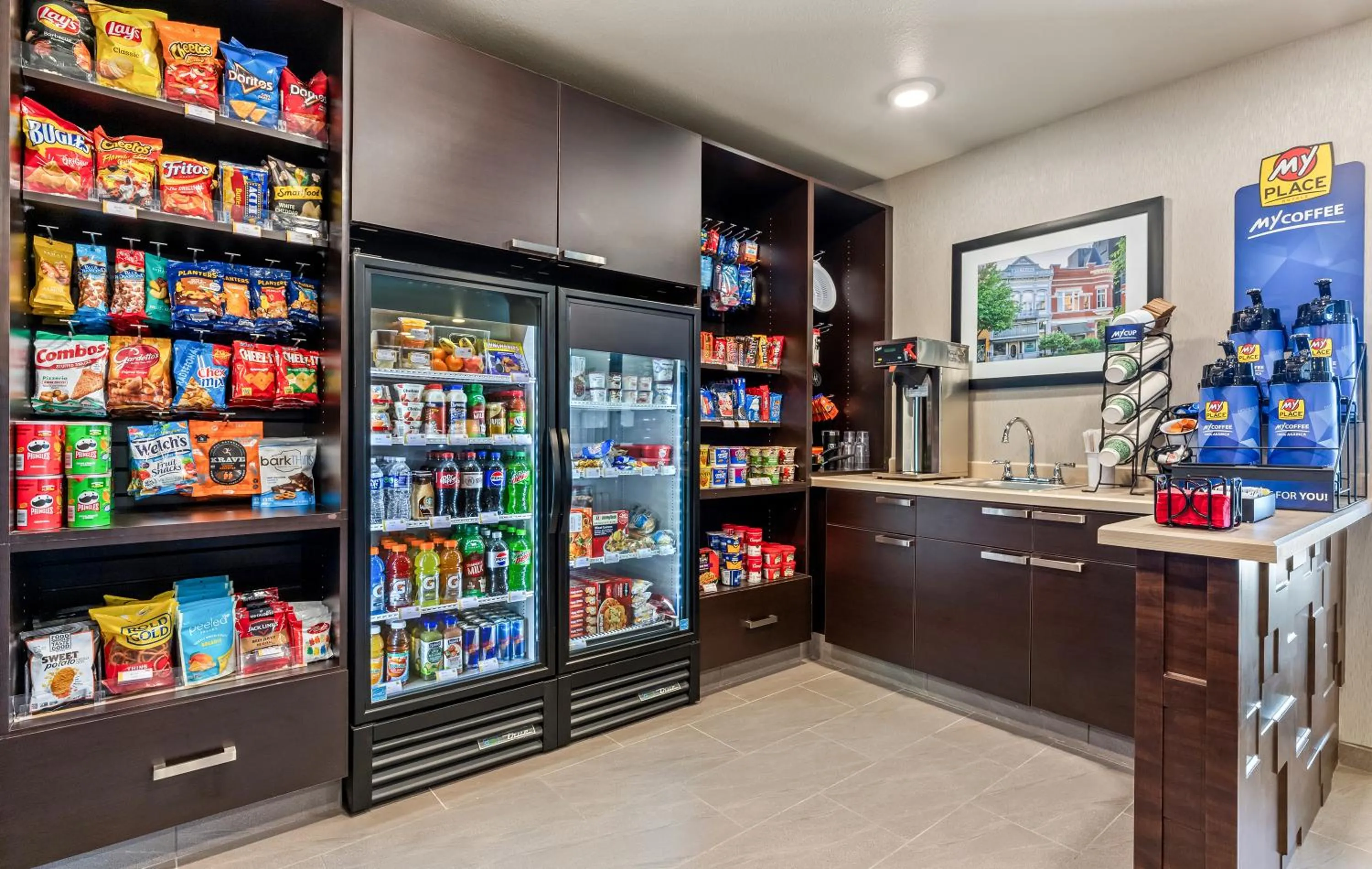 Food and drinks in My Place Hotel-Bentonville-Rogers, AR