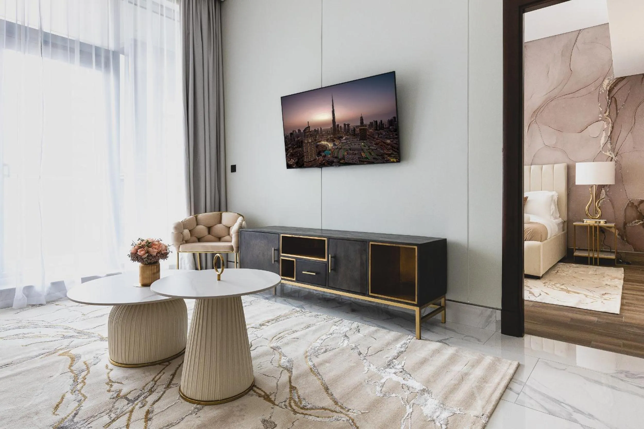 TV and multimedia in GLOBALSTAY J One Tower Apartments at Pearl of UAE