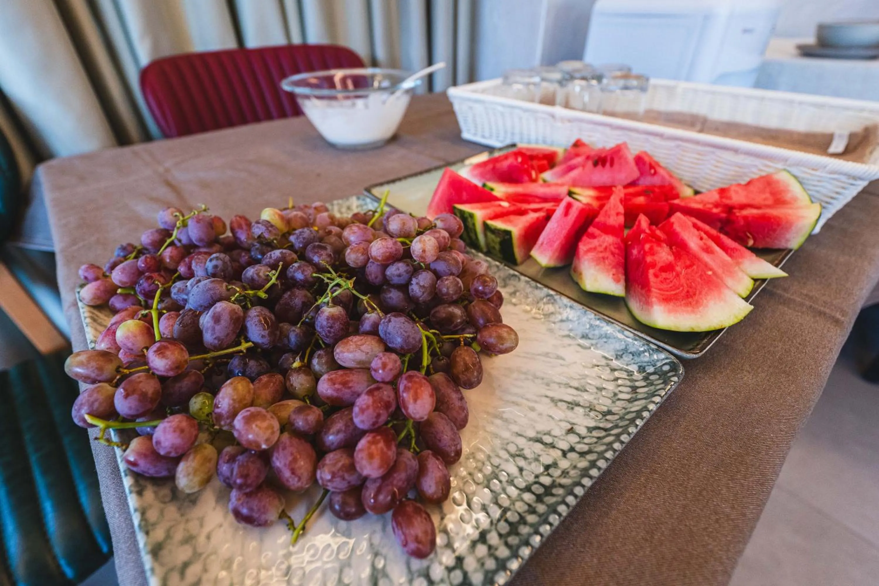 Food and drinks in Hotel Dior