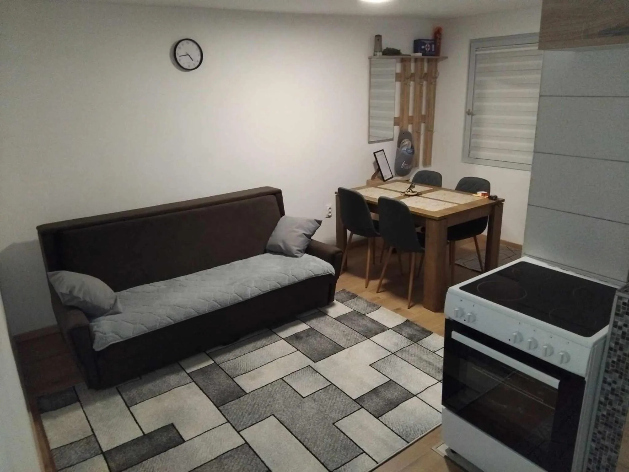 Kitchen or kitchenette in Apartman Božur