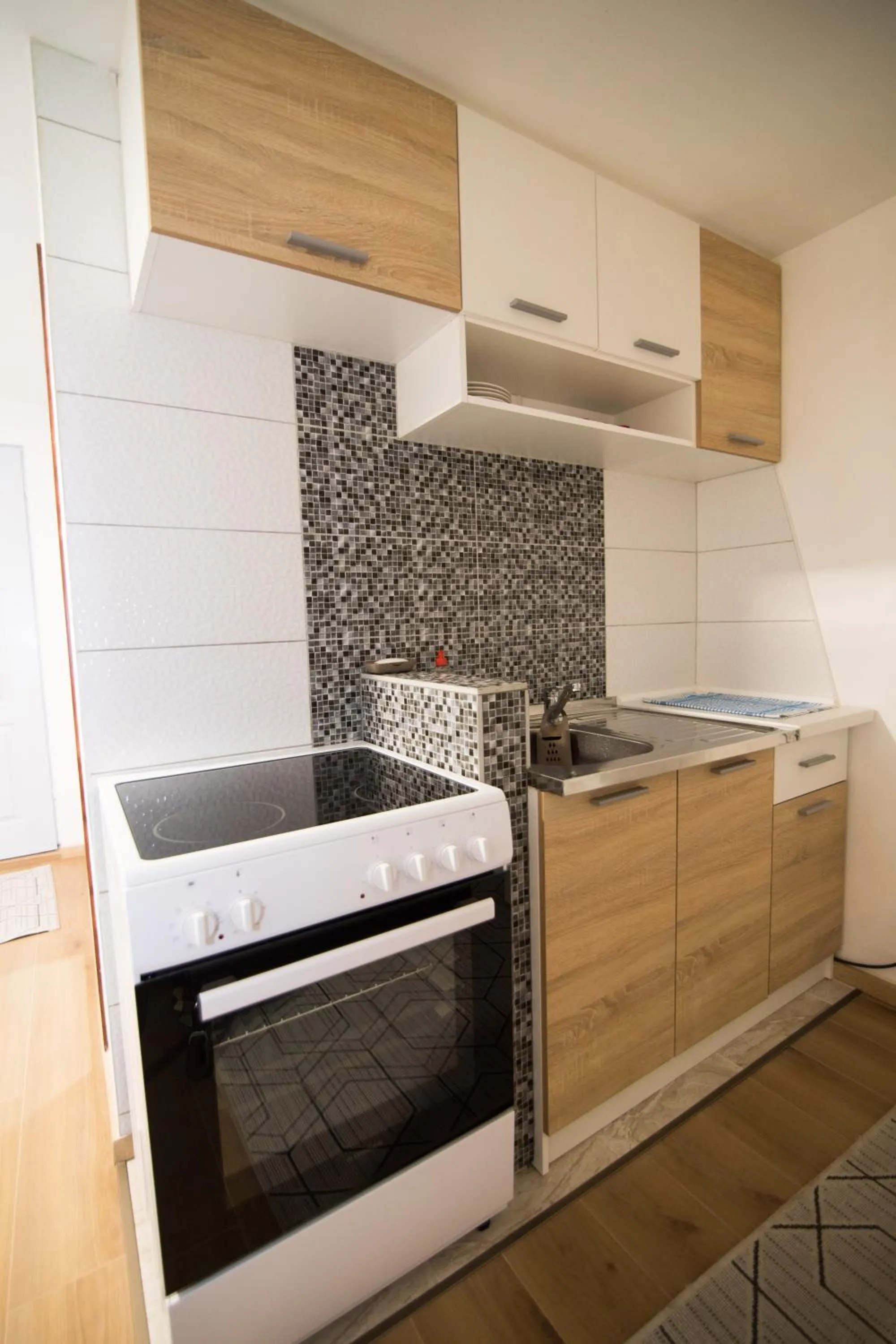 Kitchen or kitchenette in Apartman Božur